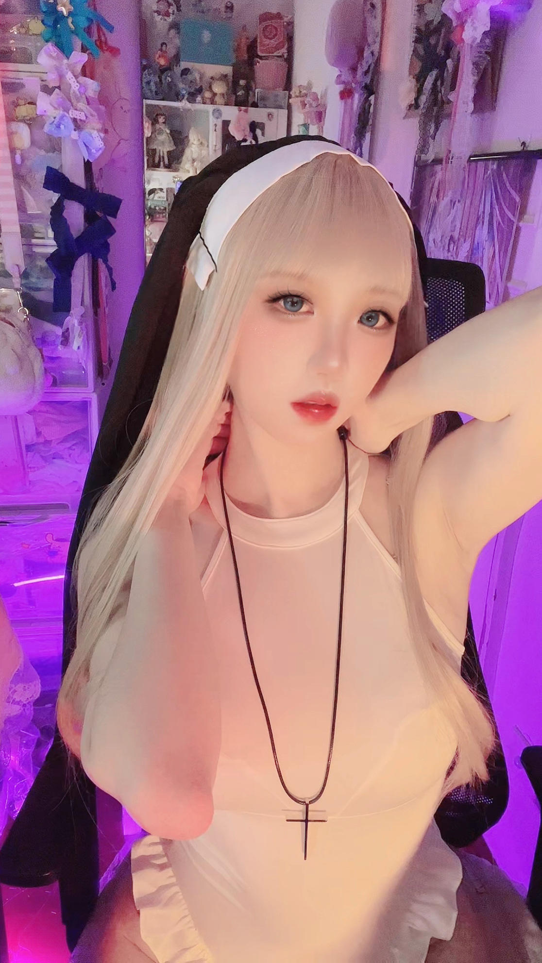 屑雪雪鸭 修女玛丽亚 光&影 [85P-59MB]