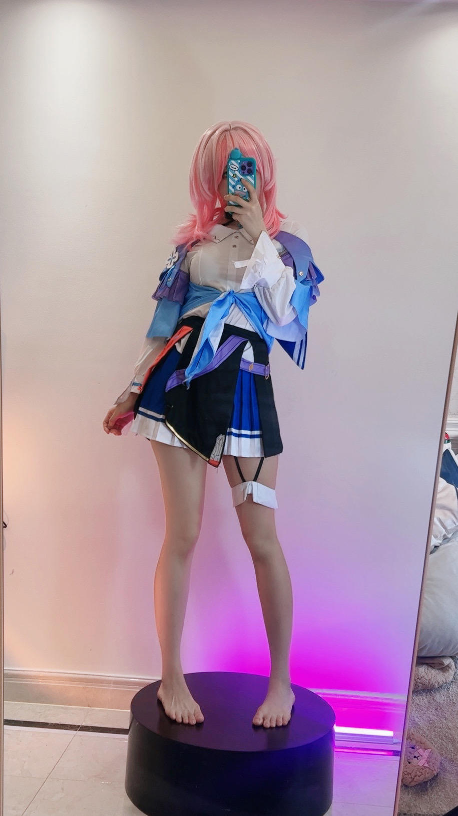 屑雪雪鸭 三月七 [49P-14MB]