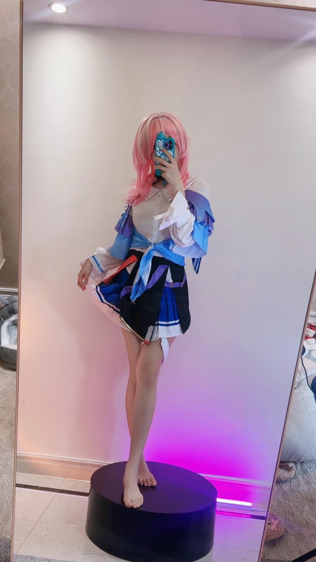 屑雪雪鸭 三月七 [49P-14MB]