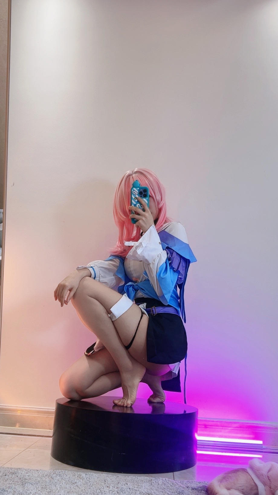 屑雪雪鸭 三月七 [49P-14MB]