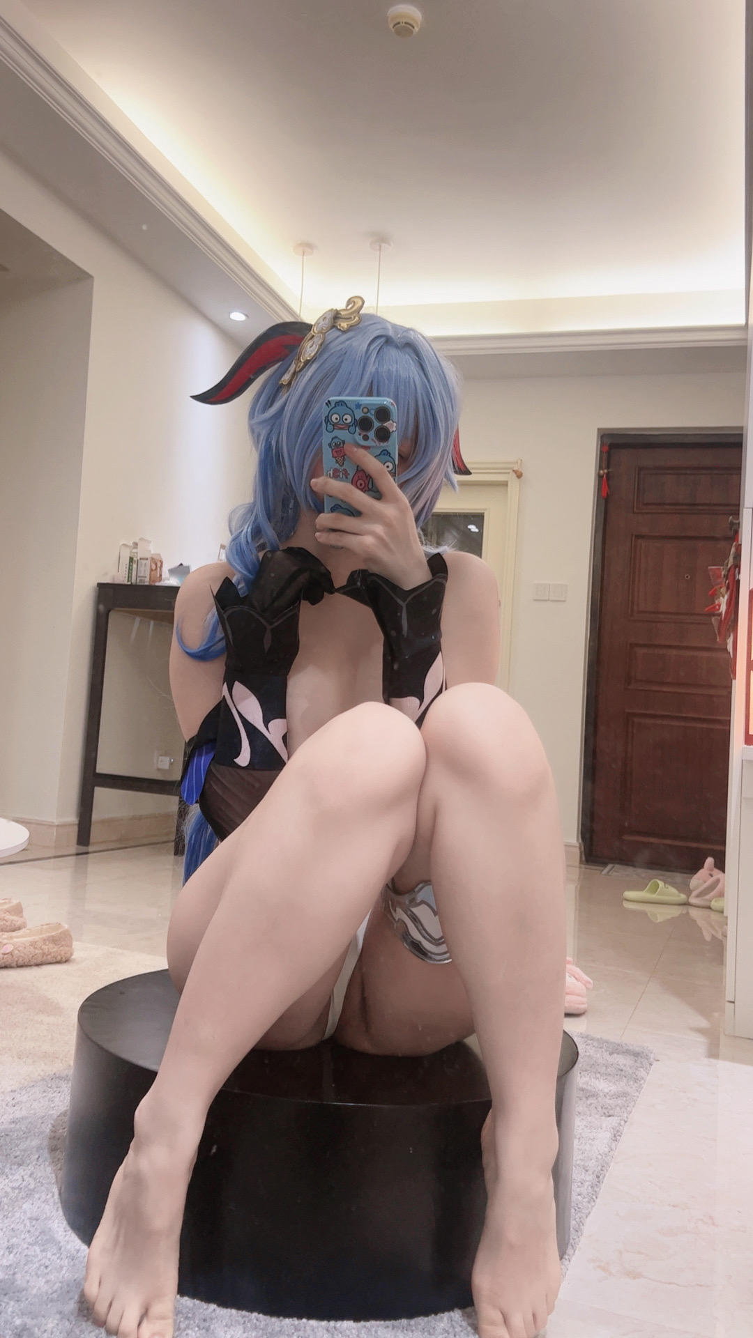 屑雪雪鸭 甘雨 新年 [44P2V-87MB]