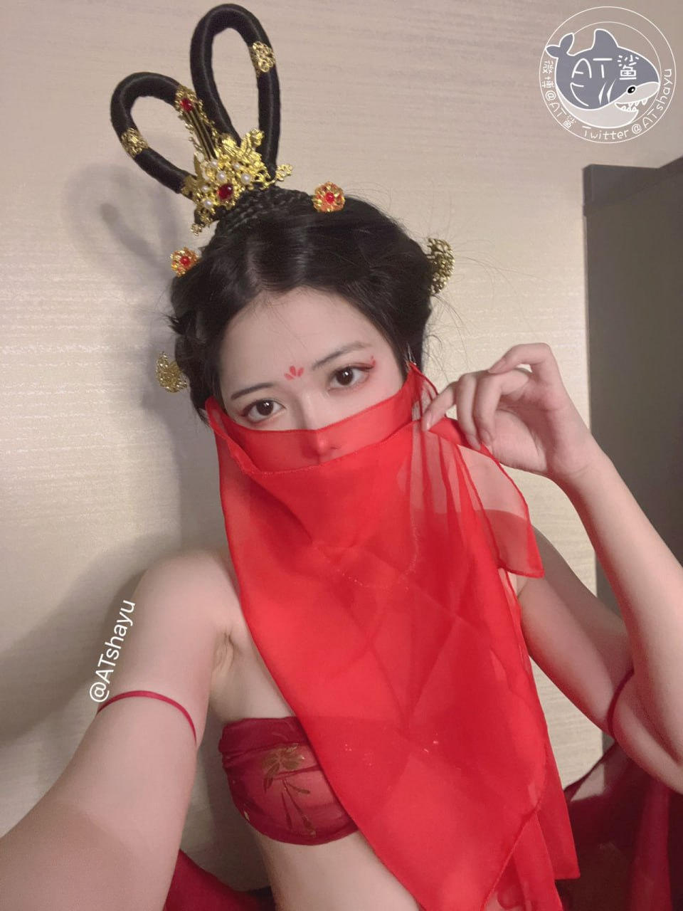 AT鲨 金风玉露一相逢 [60P1V-41MB]