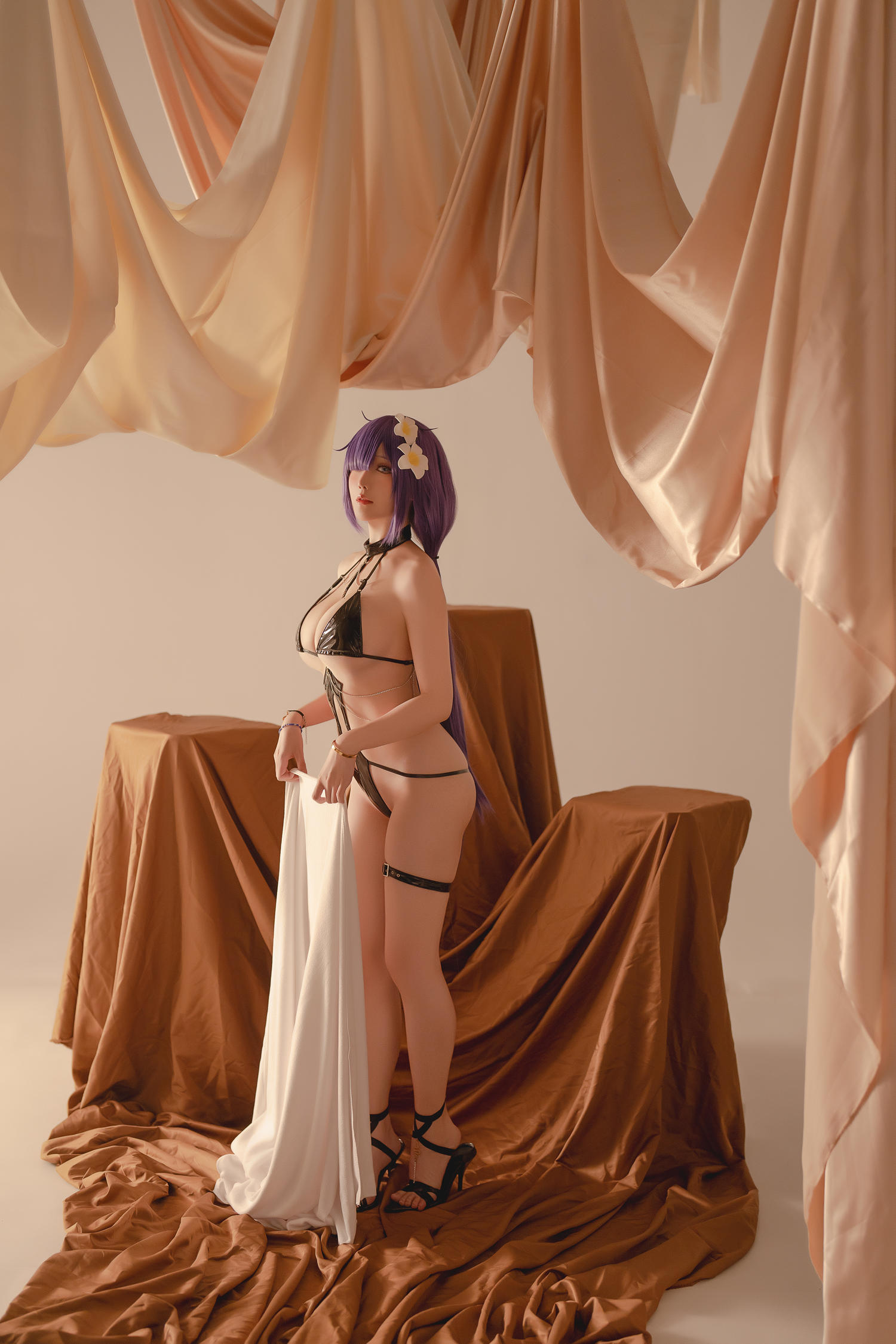 星之迟迟 2024 08月计划F 碧蓝航线 莫加多尔泳装 [54P-369MB]