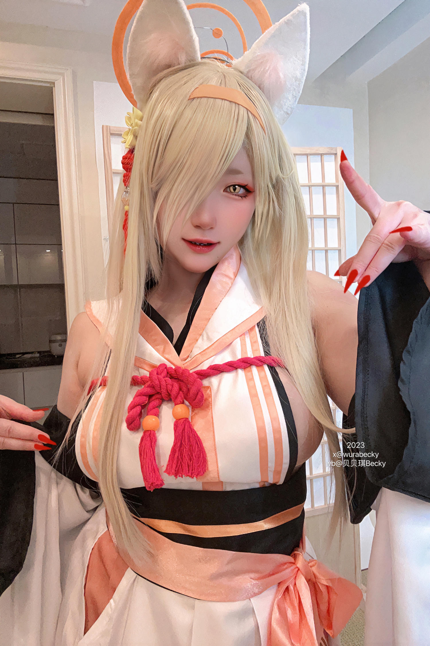 贝贝琪Becky 2023年08月 果穗 [19P-117MB]