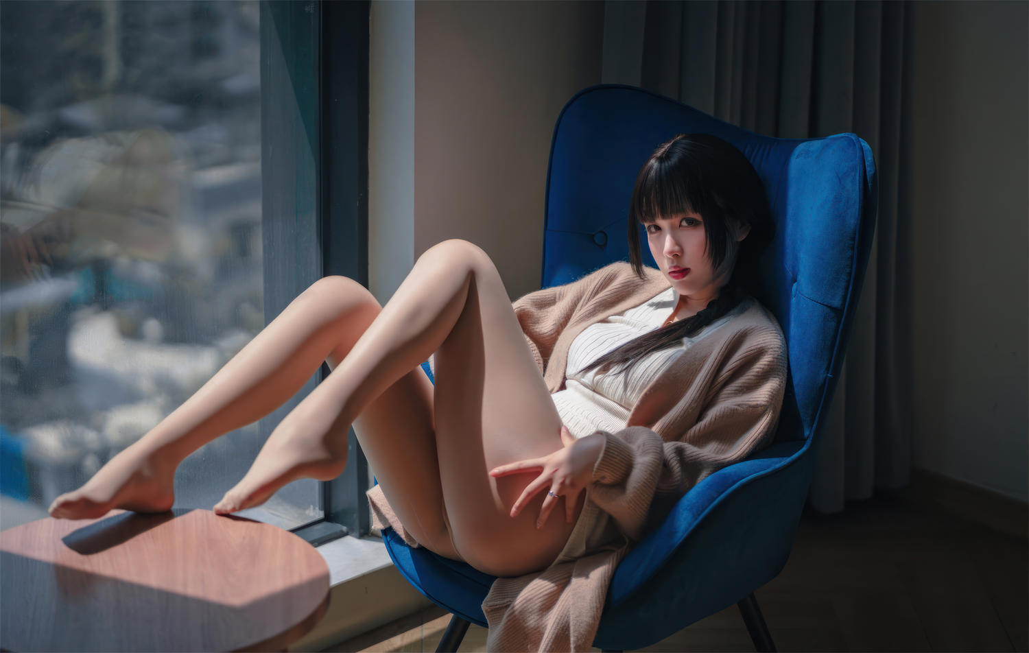 轩萧学姐 肉丝家妻 [70P-555MB]