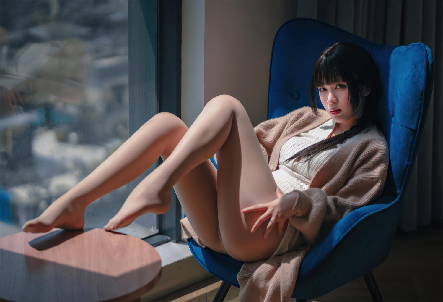 轩萧学姐 肉丝家妻 [70P-555MB]