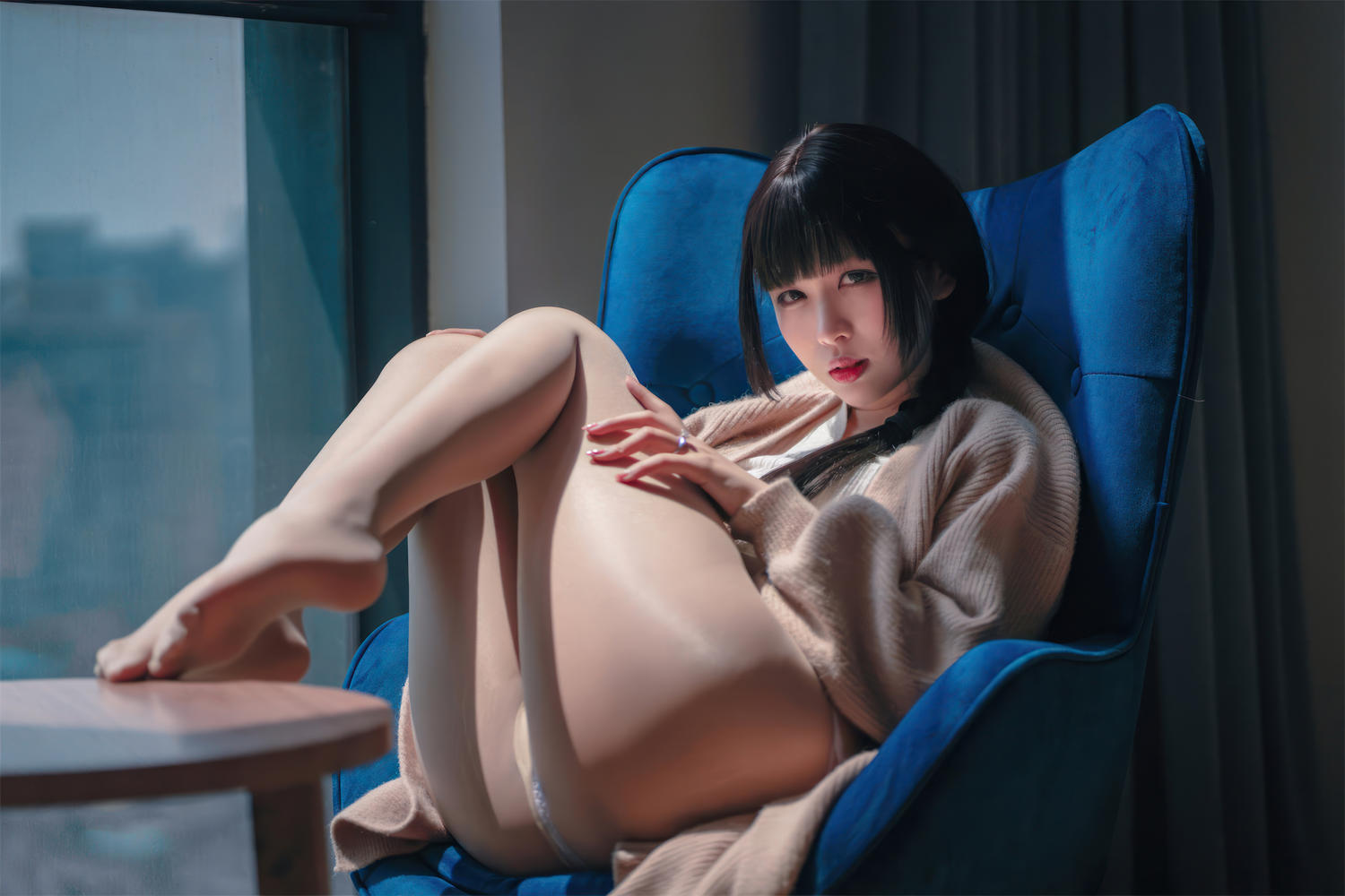 轩萧学姐 肉丝家妻 [70P-555MB]