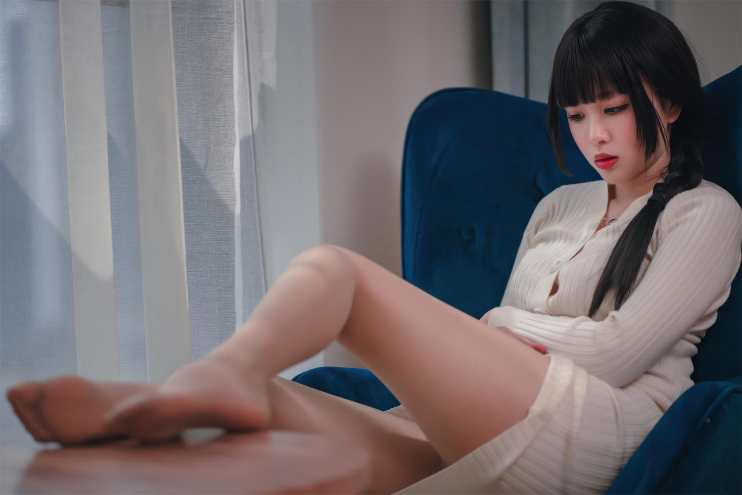 轩萧学姐 肉丝家妻 [70P-555MB]