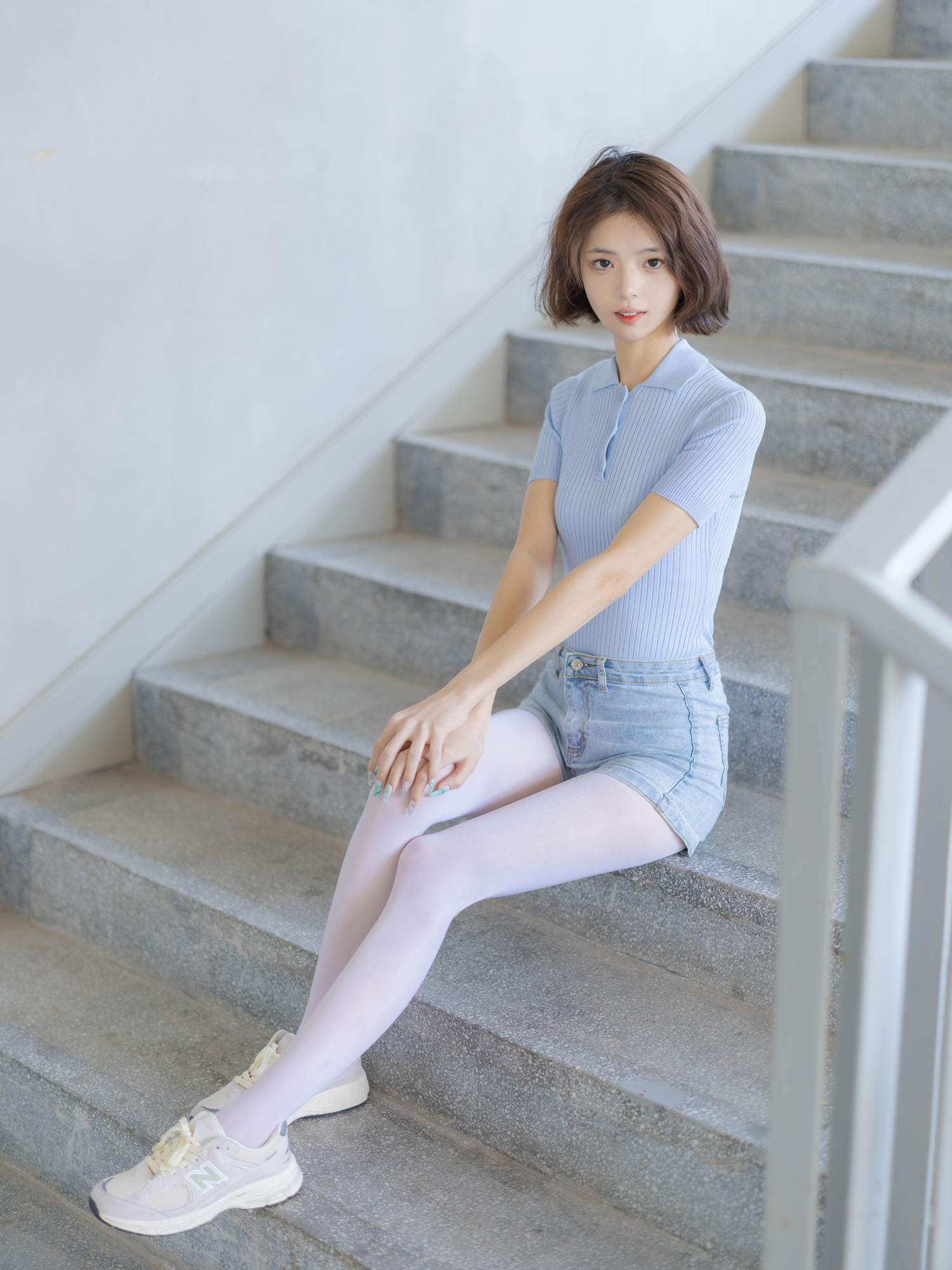 森萝财团 媛媛-001 试拍 白丝 15D 超薄 超密植绒 [59P1V-3.20GB]