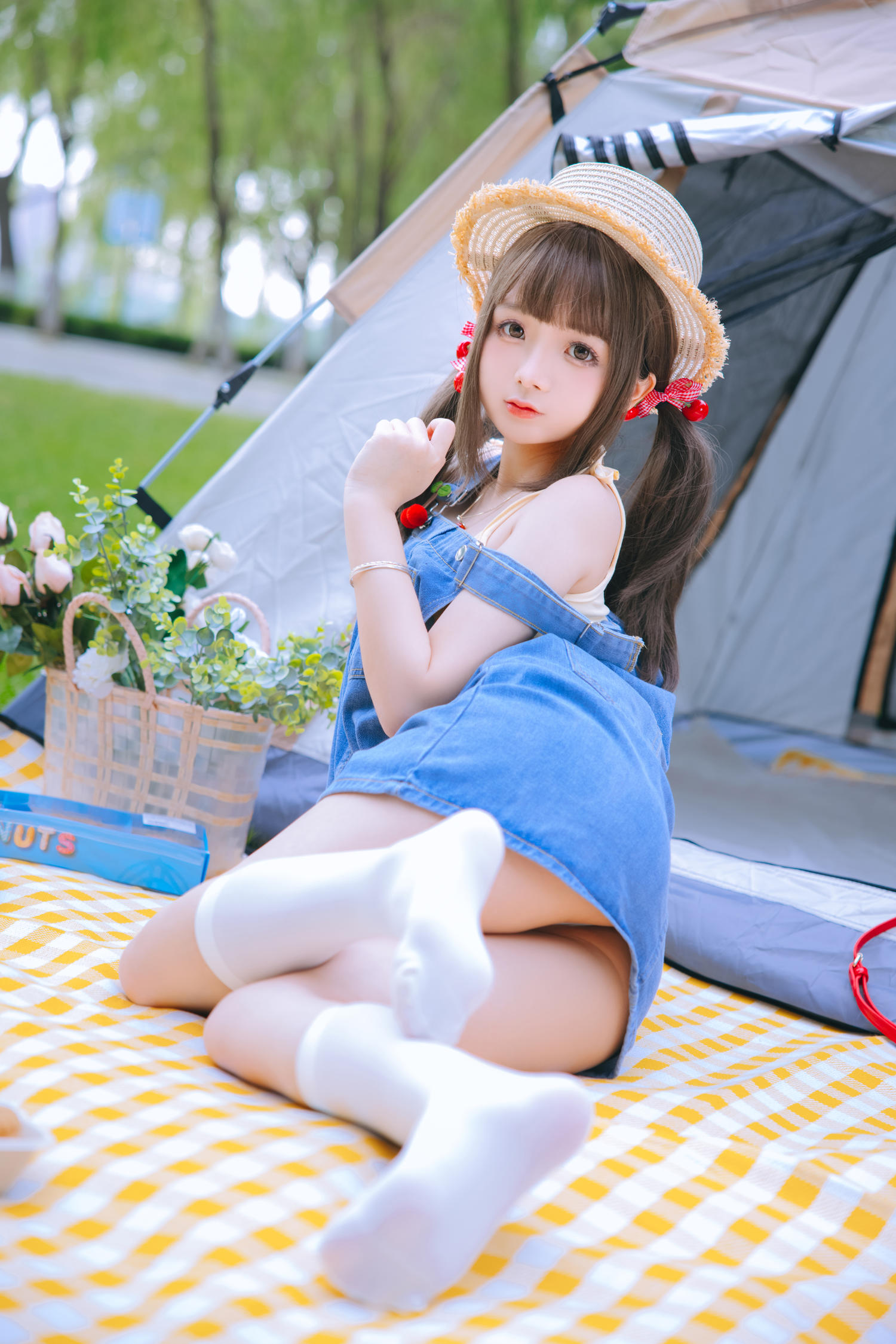 日奈娇 野餐日 [200P-2.87GB]