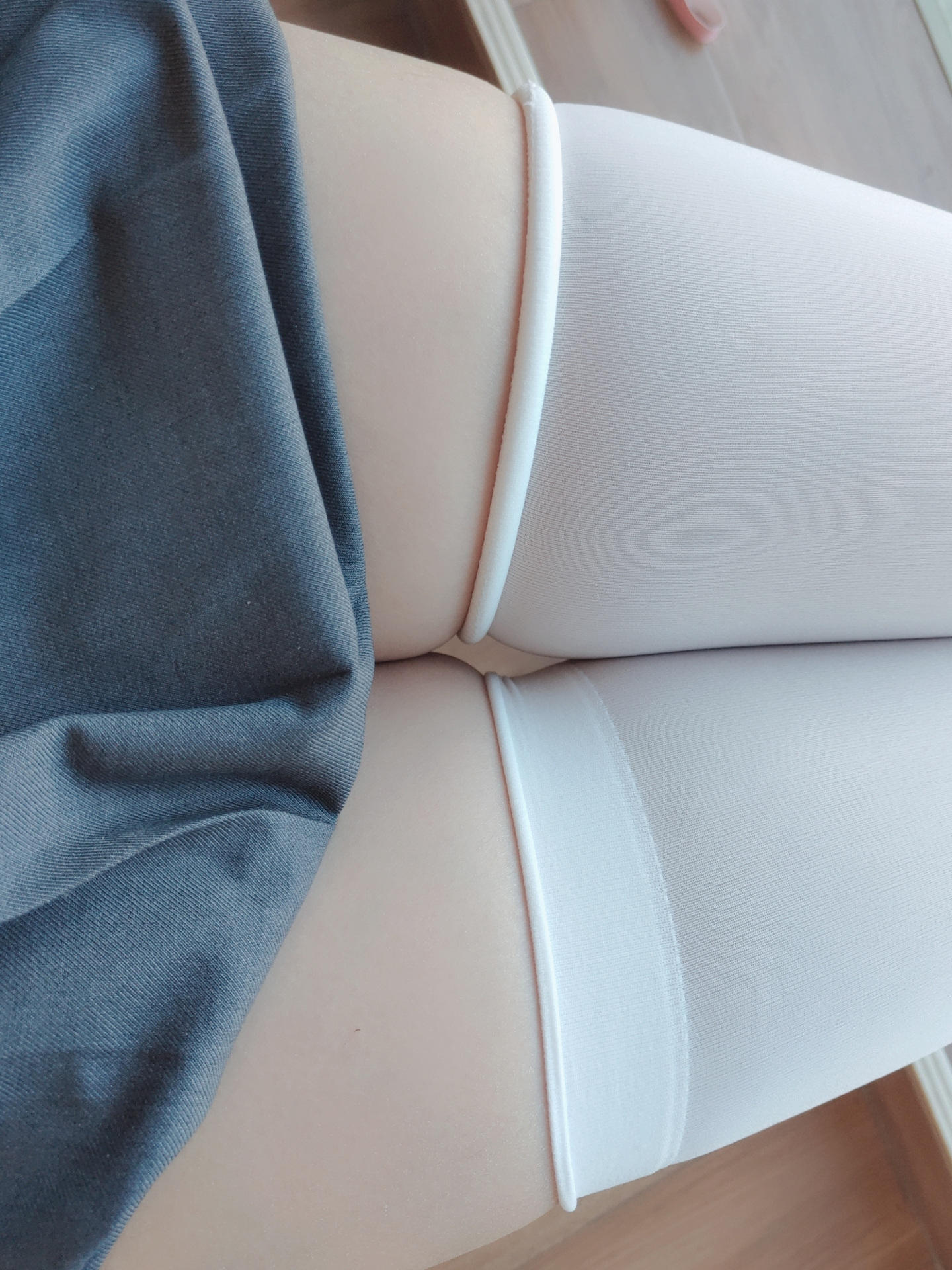 日奈娇 课桌捆绑 [150P3V-1.34GB]