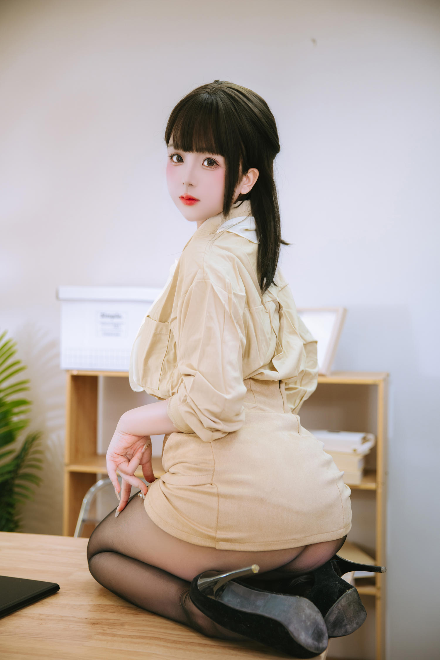 日奈娇 秘书 [181P-1.29GB]