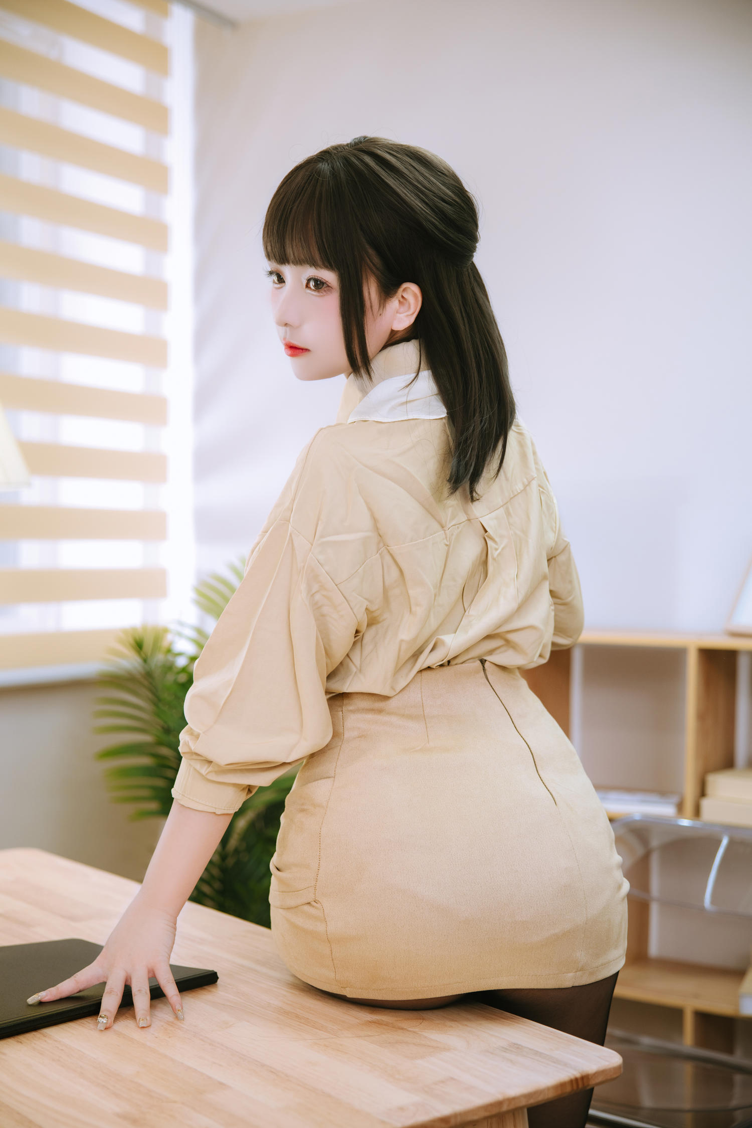 日奈娇 秘书 [181P-1.29GB]