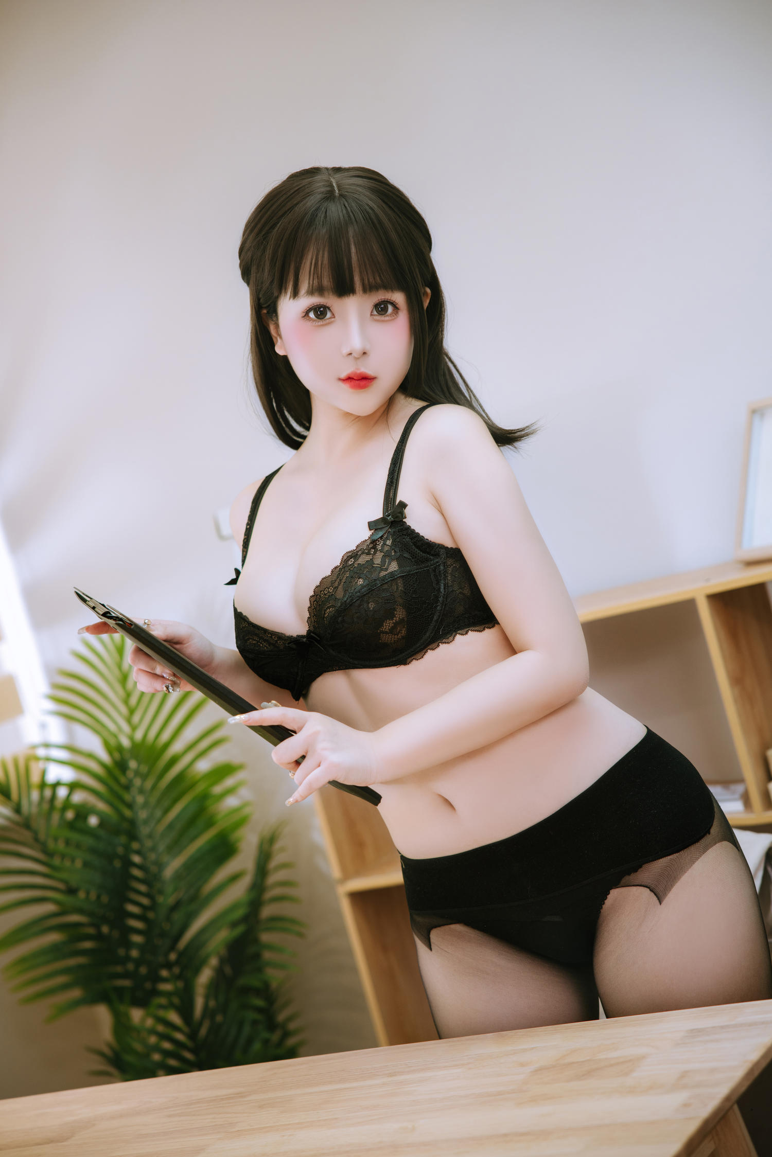 日奈娇 秘书 [181P-1.29GB]