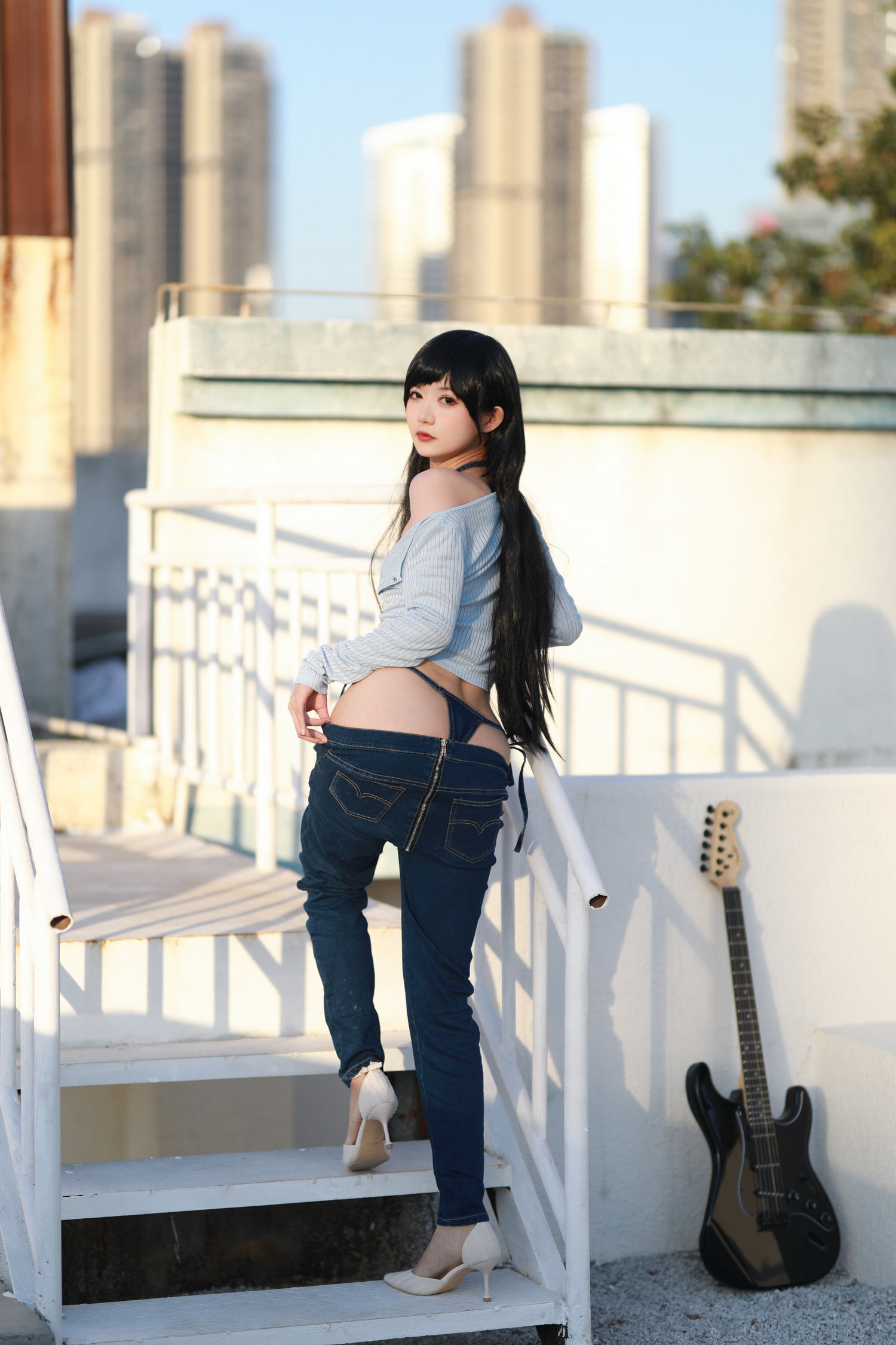 51酱 吉他牛仔裤 [26P-231MB]