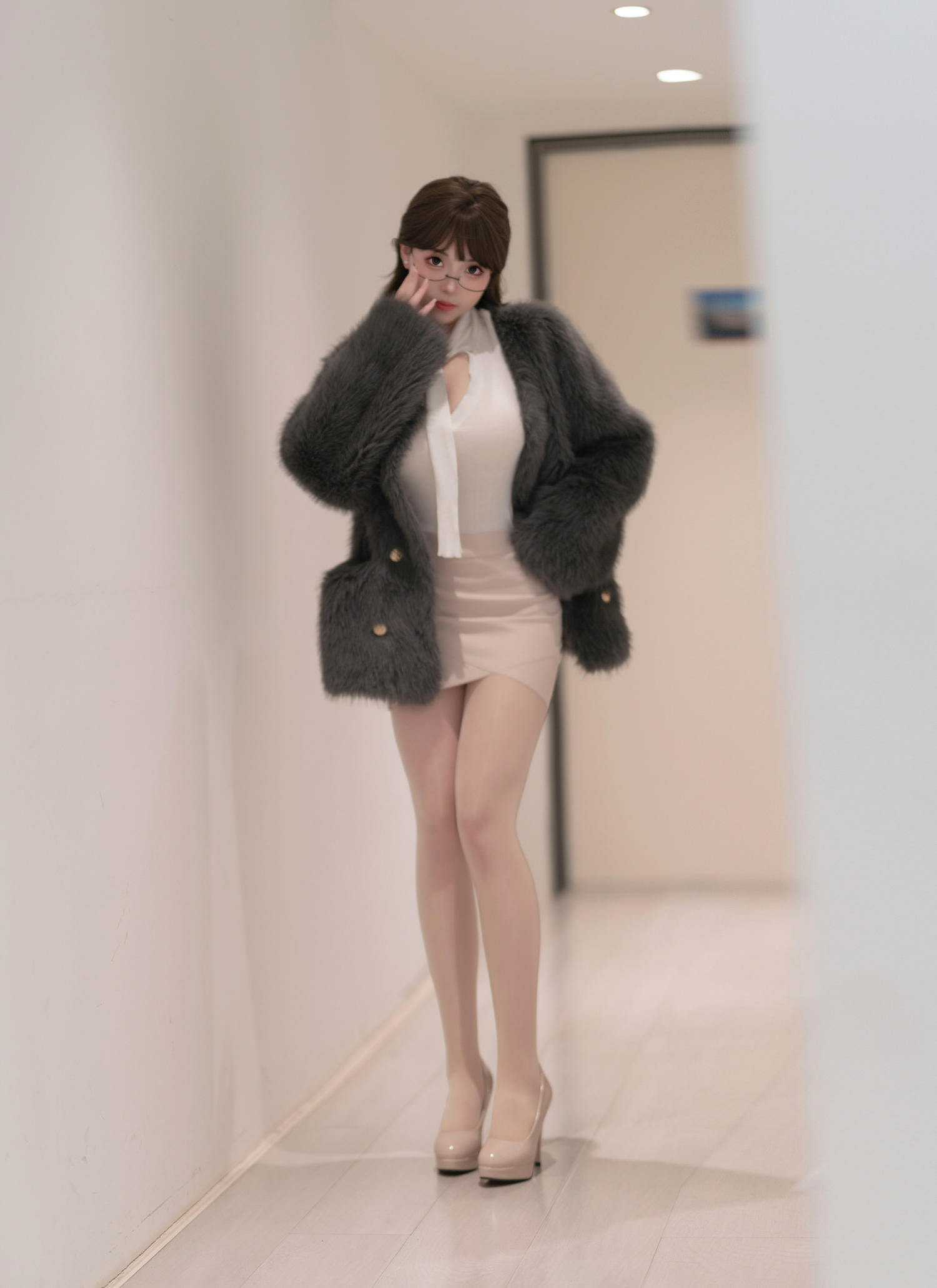 Bangni邦尼 触手来袭 [97P-680MB]