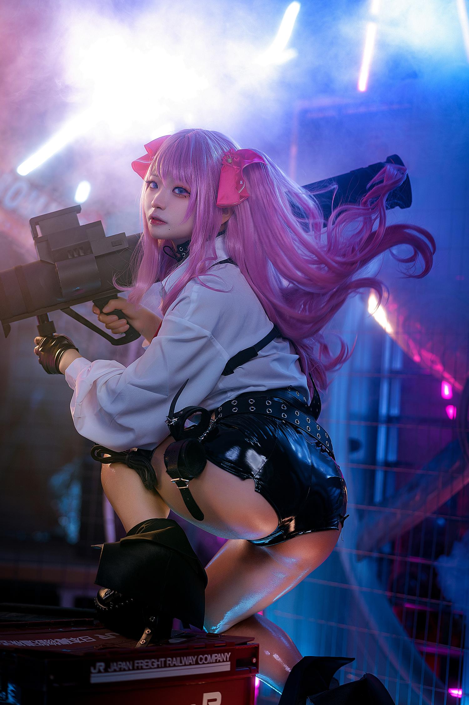 伊喵君_Nya Nikke胜利女神尤妮 [34P-263MB]