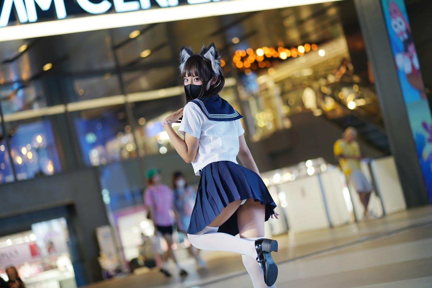 职业奶妈三水子 jk猫猫 [74P-228MB]