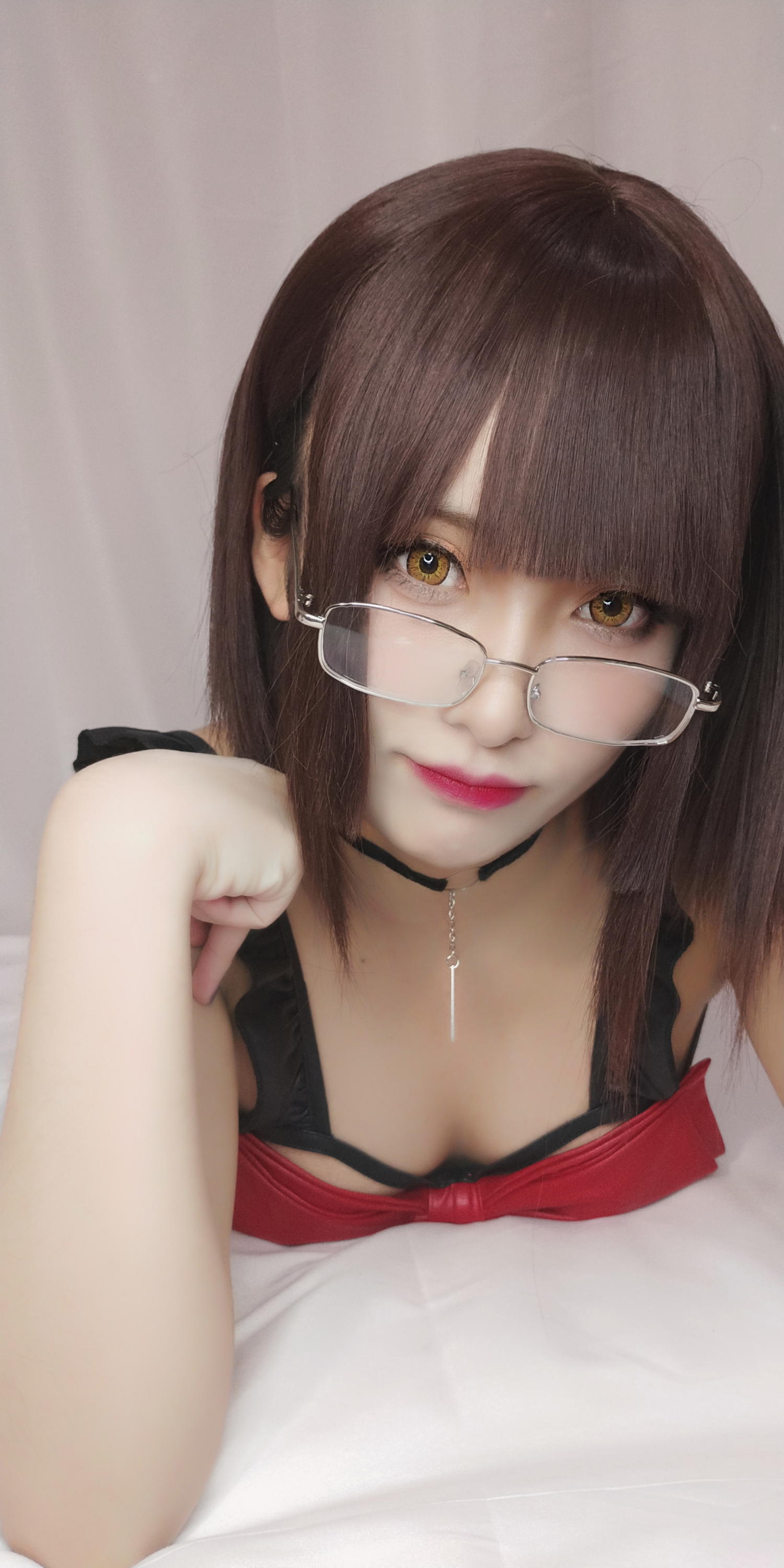 洛璃 LoLiSAMA 红色蝴蝶的妹妹 [99P7V-377MB]