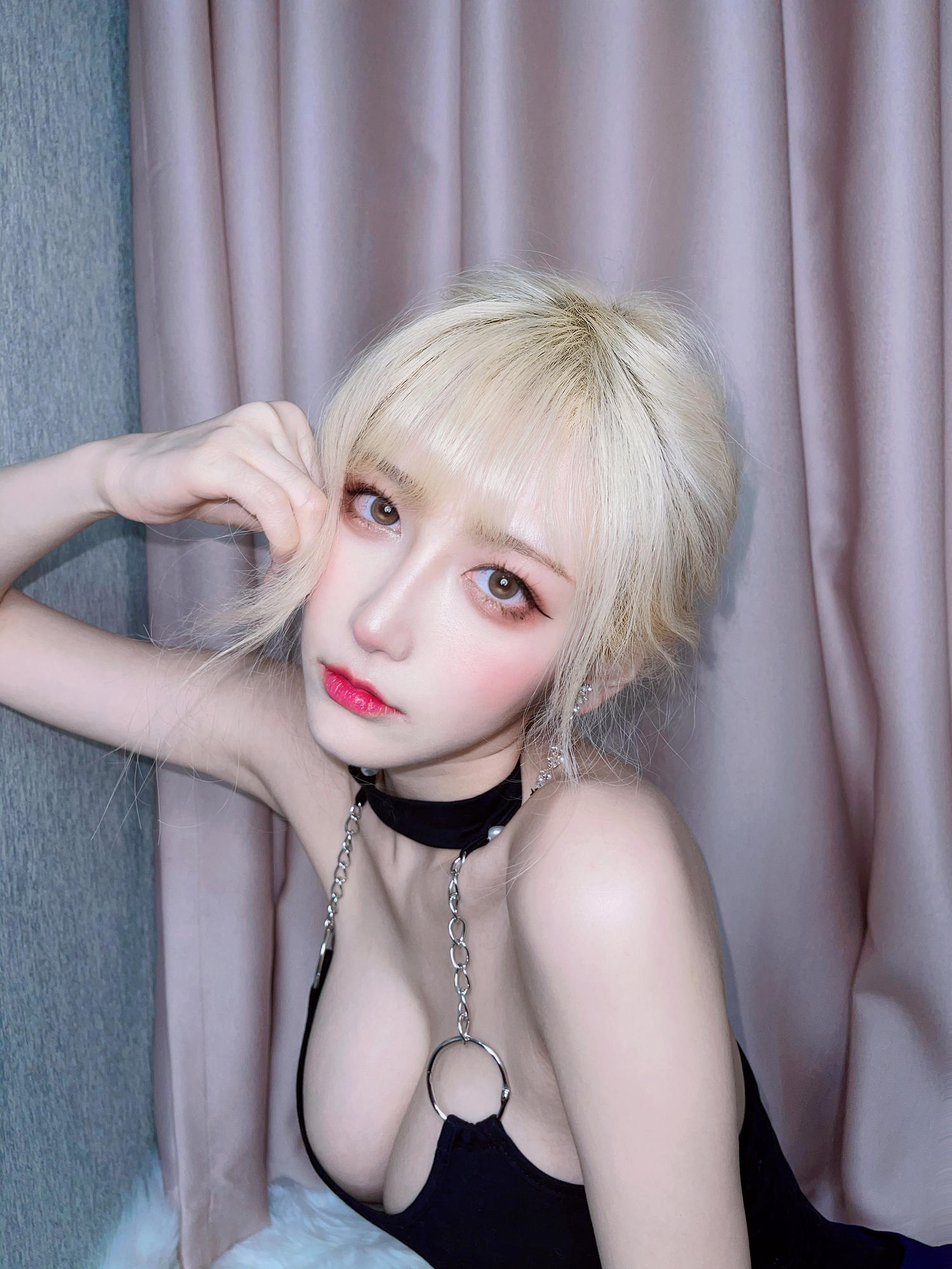 啾小妍 金发芭比 [40P-112MB]