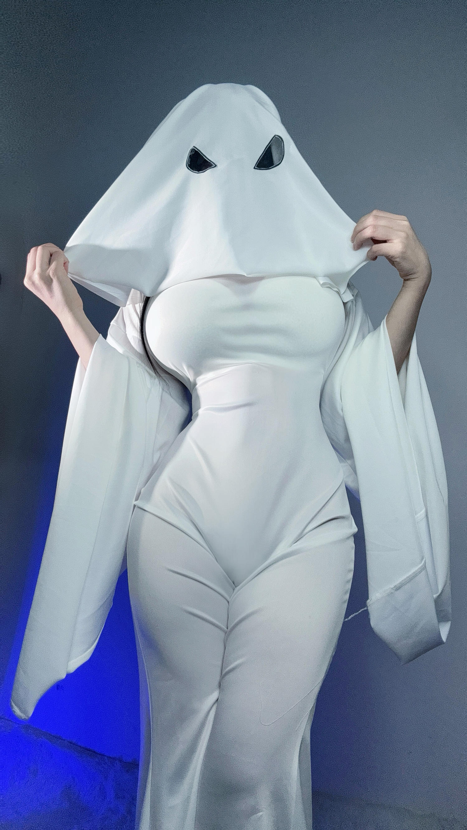 末夜787 可爱捣蛋鬼 绝命幽灵娘 [25P6V-343MB]