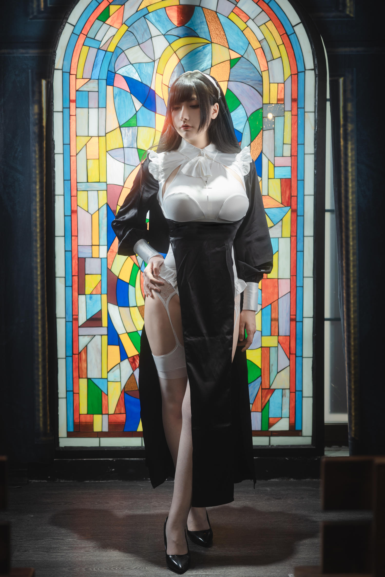 糖果果Candy 修女 [19P-261MB]