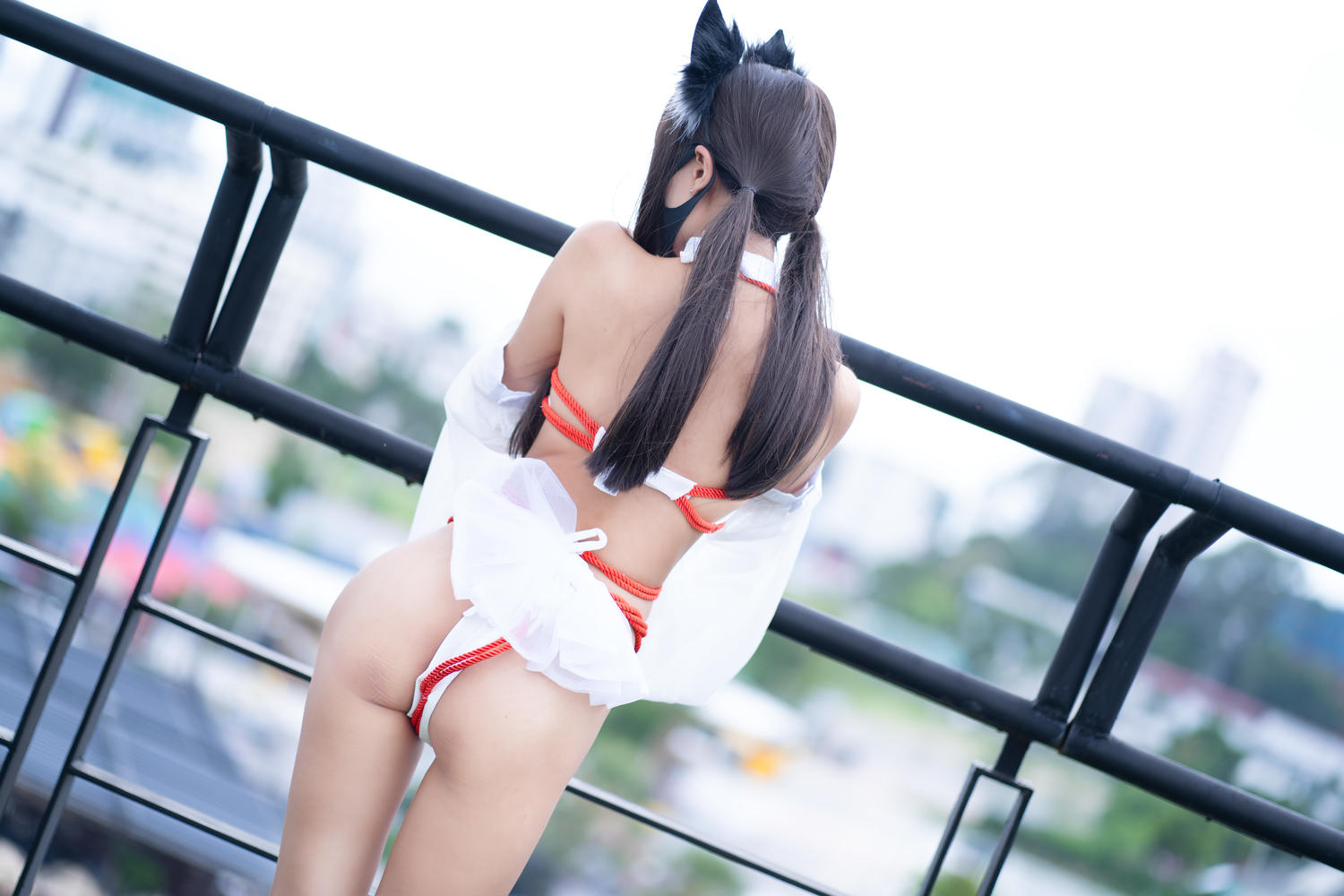 职业奶妈三水子 束缚巫女 [56P-301MB]