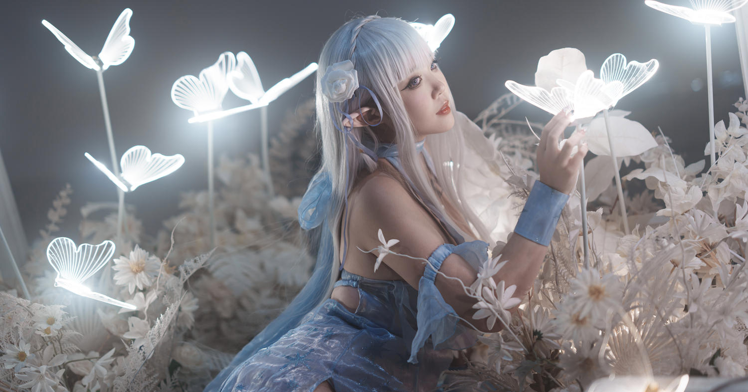 小完能干脆面qvq 爱蜜莉雅 [16P-142MB]