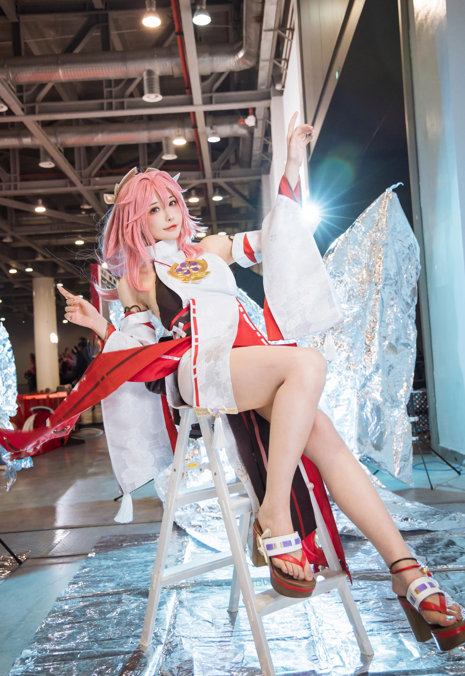 糖果果Candy 八重神子 [18P-318MB]