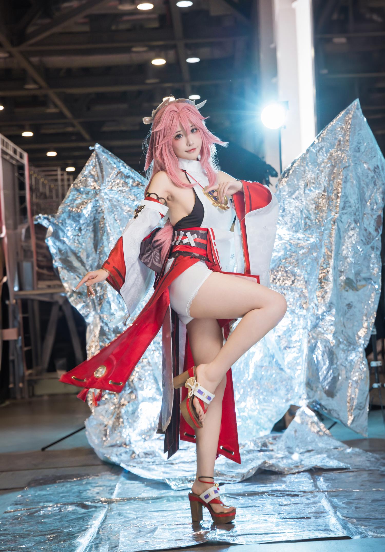 糖果果Candy 八重神子 [18P-318MB]