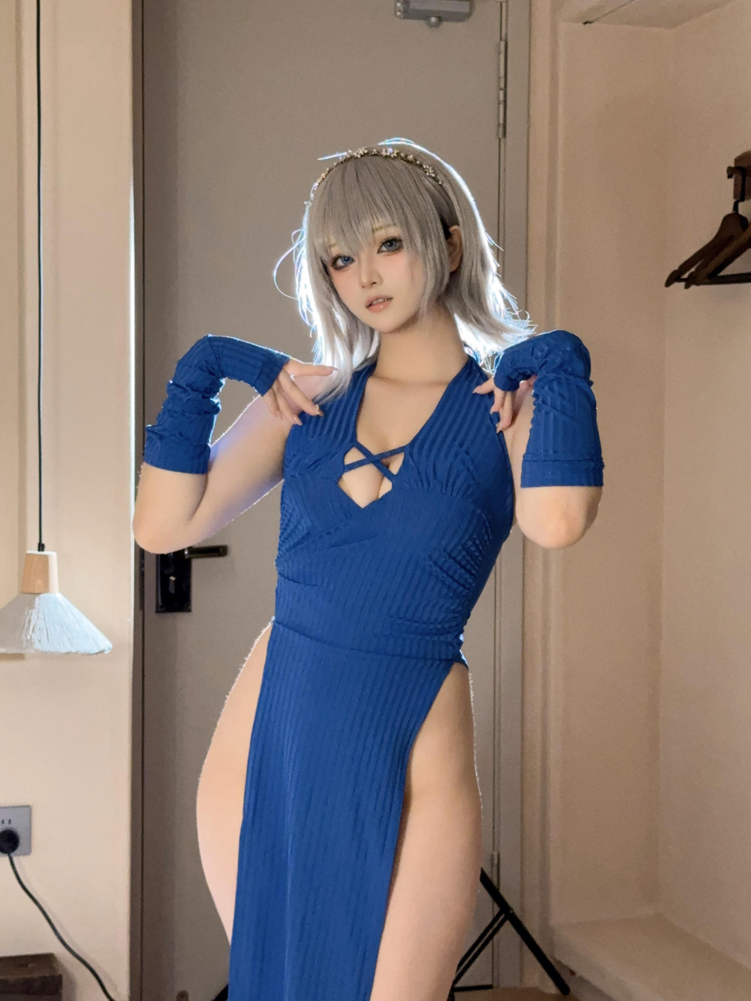 屿鱼 海外自拍 [14P-109MB]