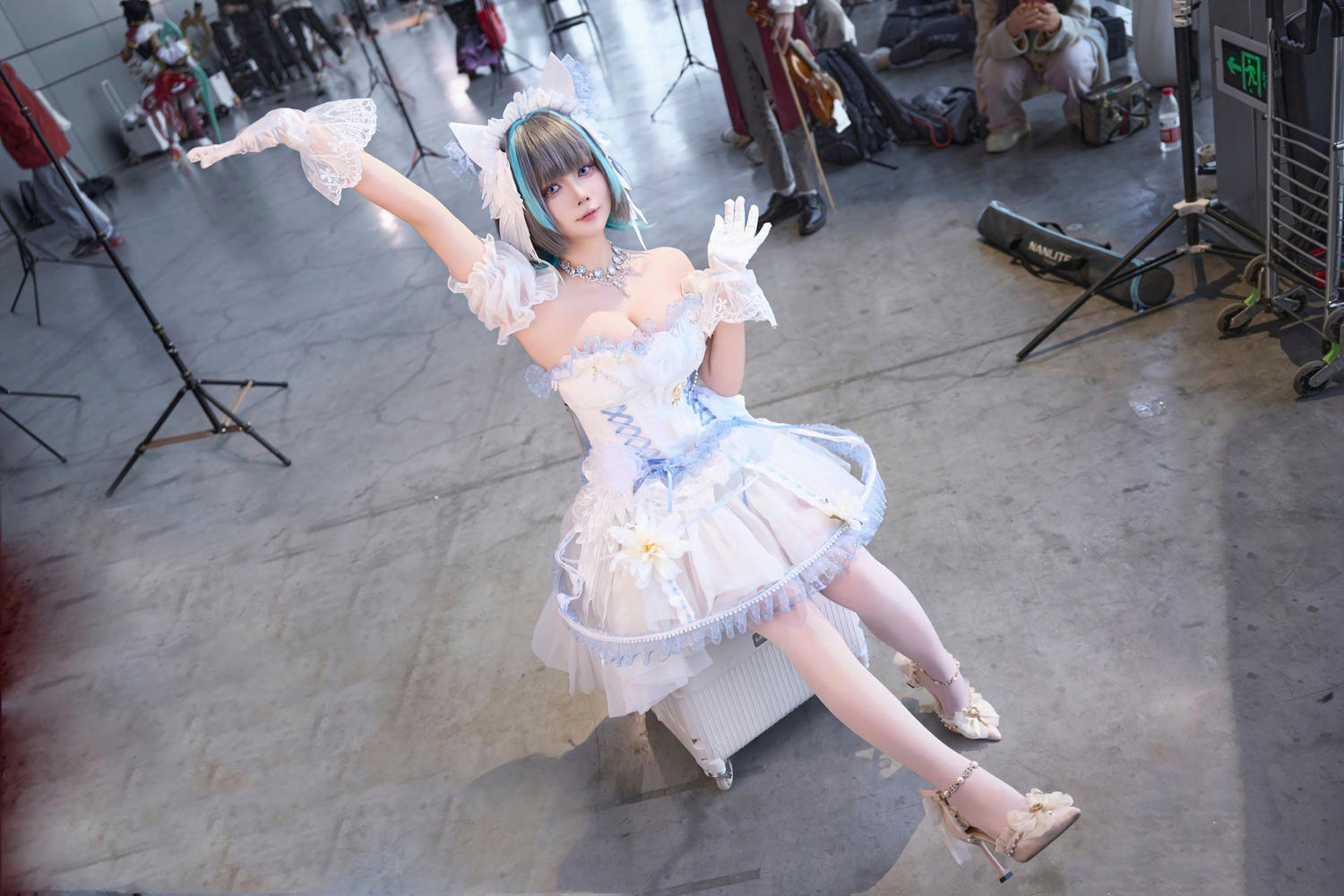 修修猫ww 柴郡礼服 [9P-106MB]