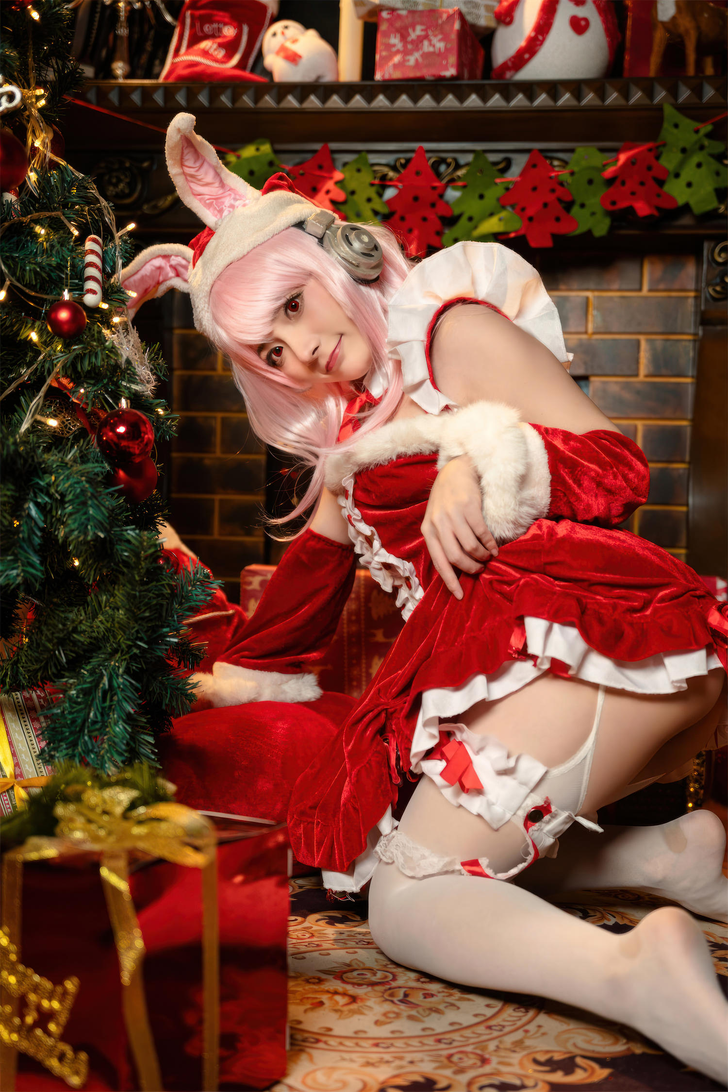 是三不是世 索尼子 圣诞 [44P-478MB]