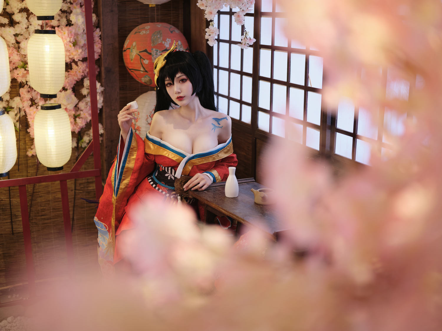 一米八的大梨子 碧蓝航线 大凤 和服 [31P-297MB]