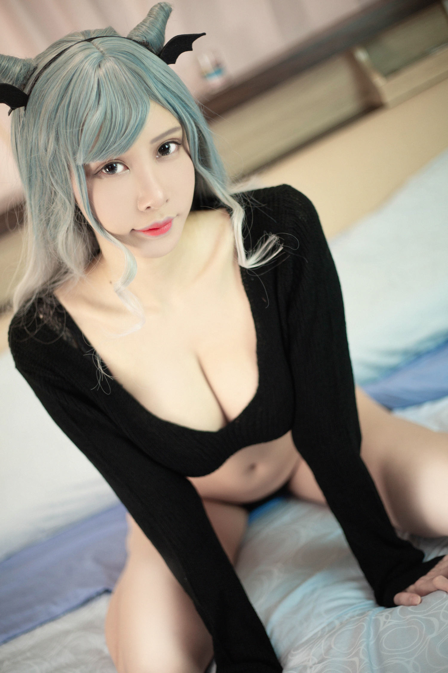 饿小璇 - 原創毛衣惡魔 [10P]