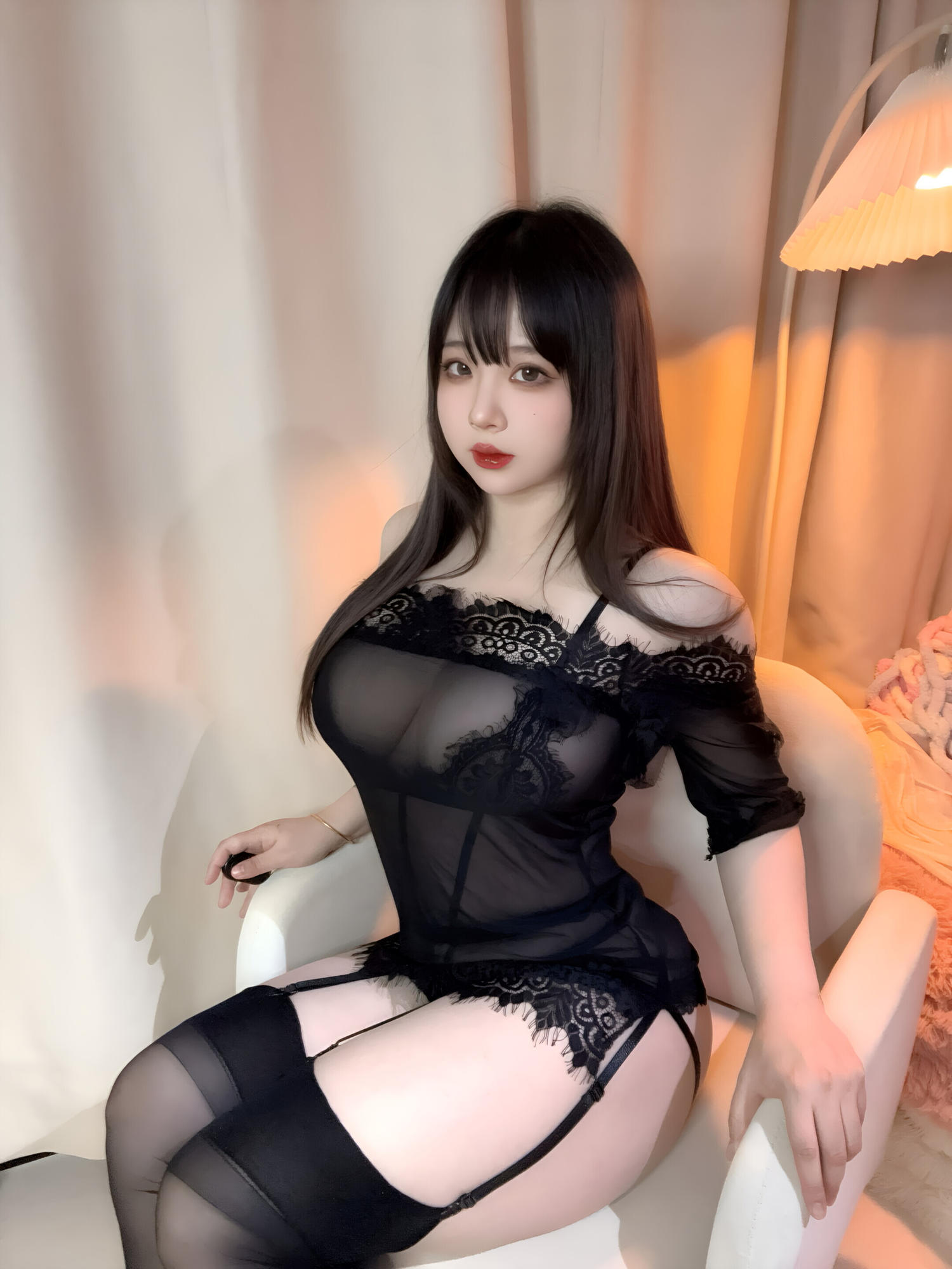 皮皮奶可可爱了啦 睫毛自拍 [37P-210MB]