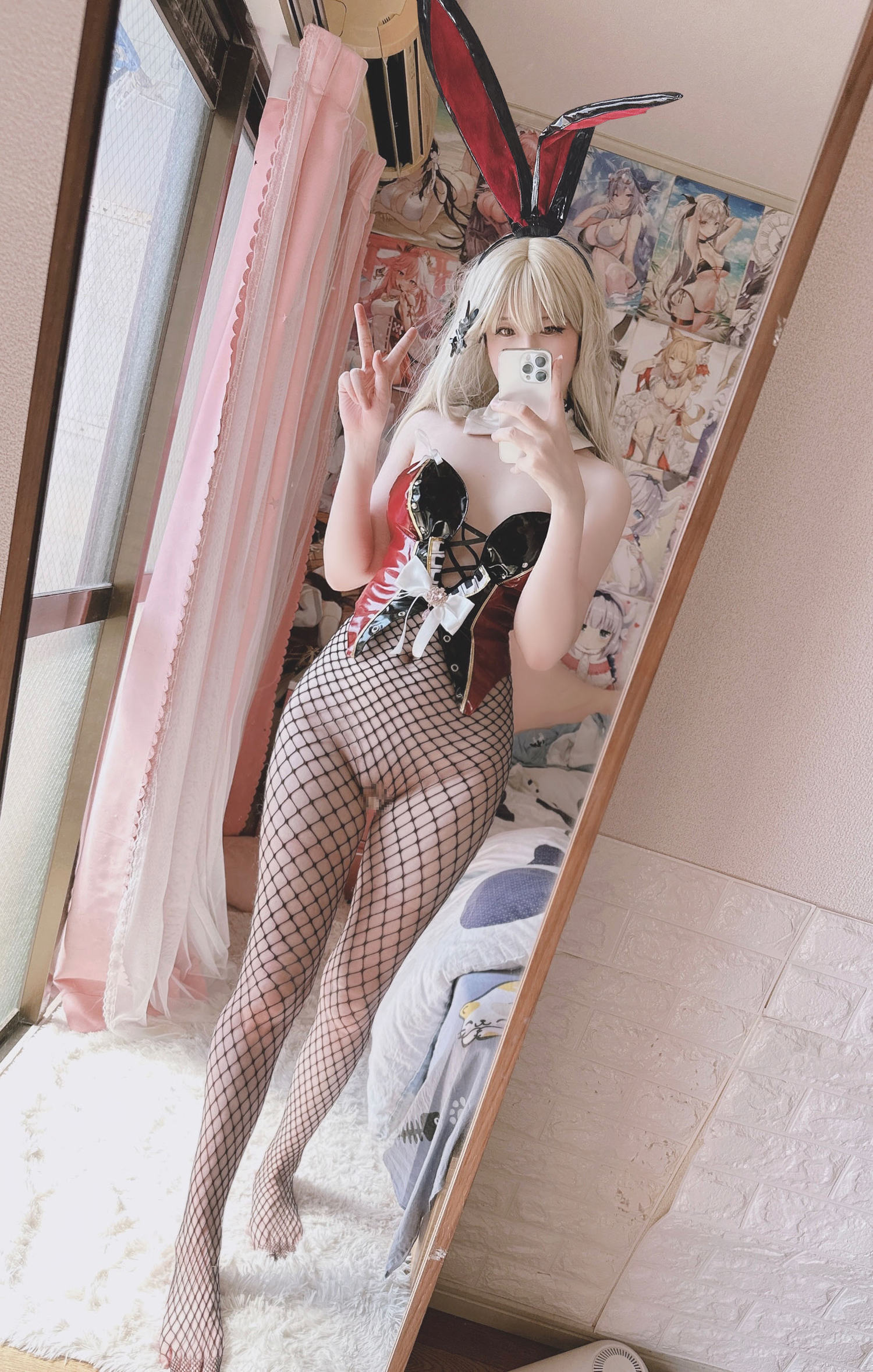 呆呆Misa 喜多川海梦渔网袜 [12P1V-60MB]