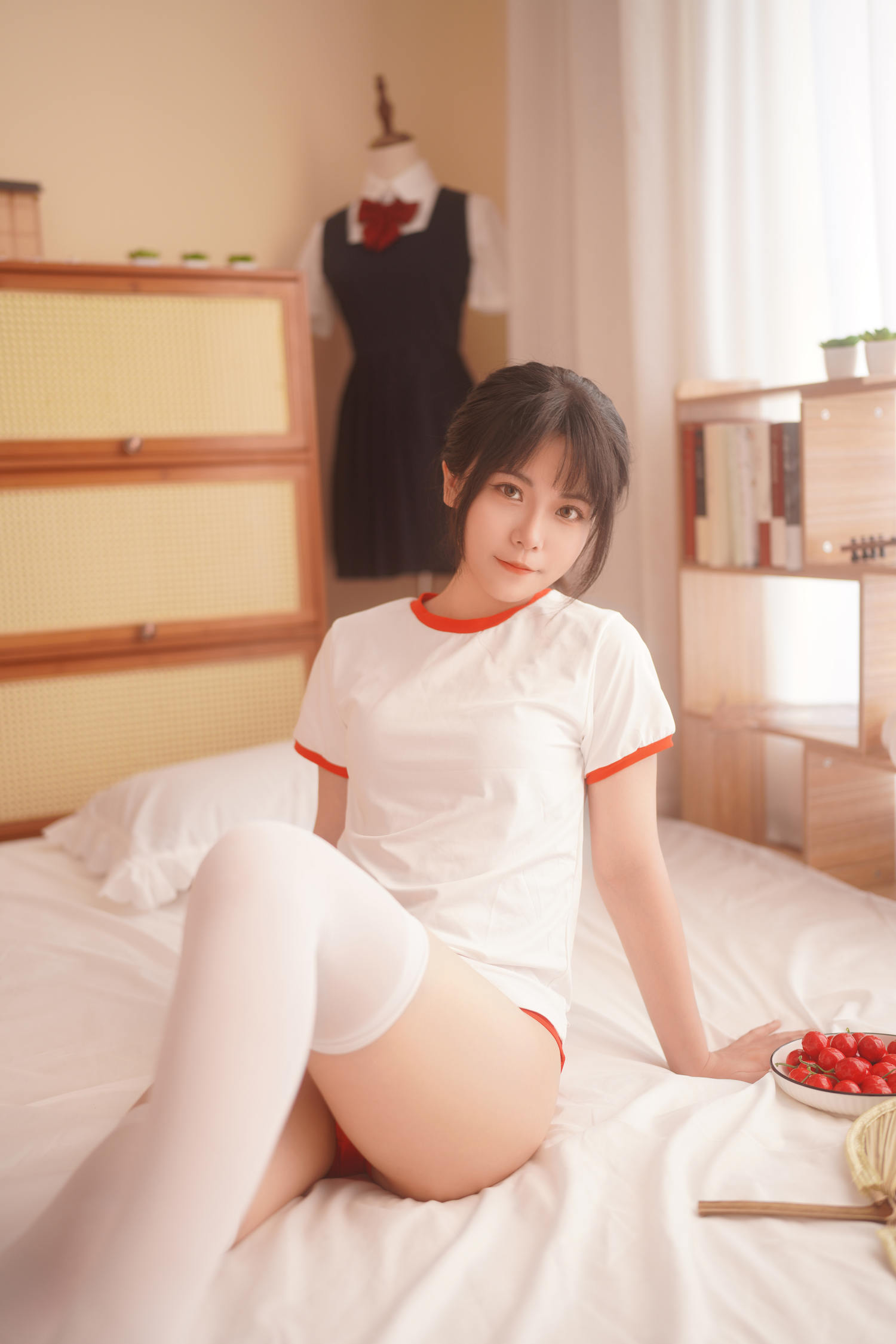 洛城雪yuki 红色体操服 [24P-213MB]