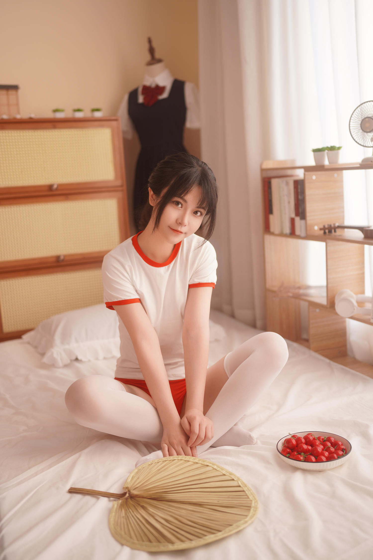 洛城雪yuki 红色体操服 [24P-213MB]