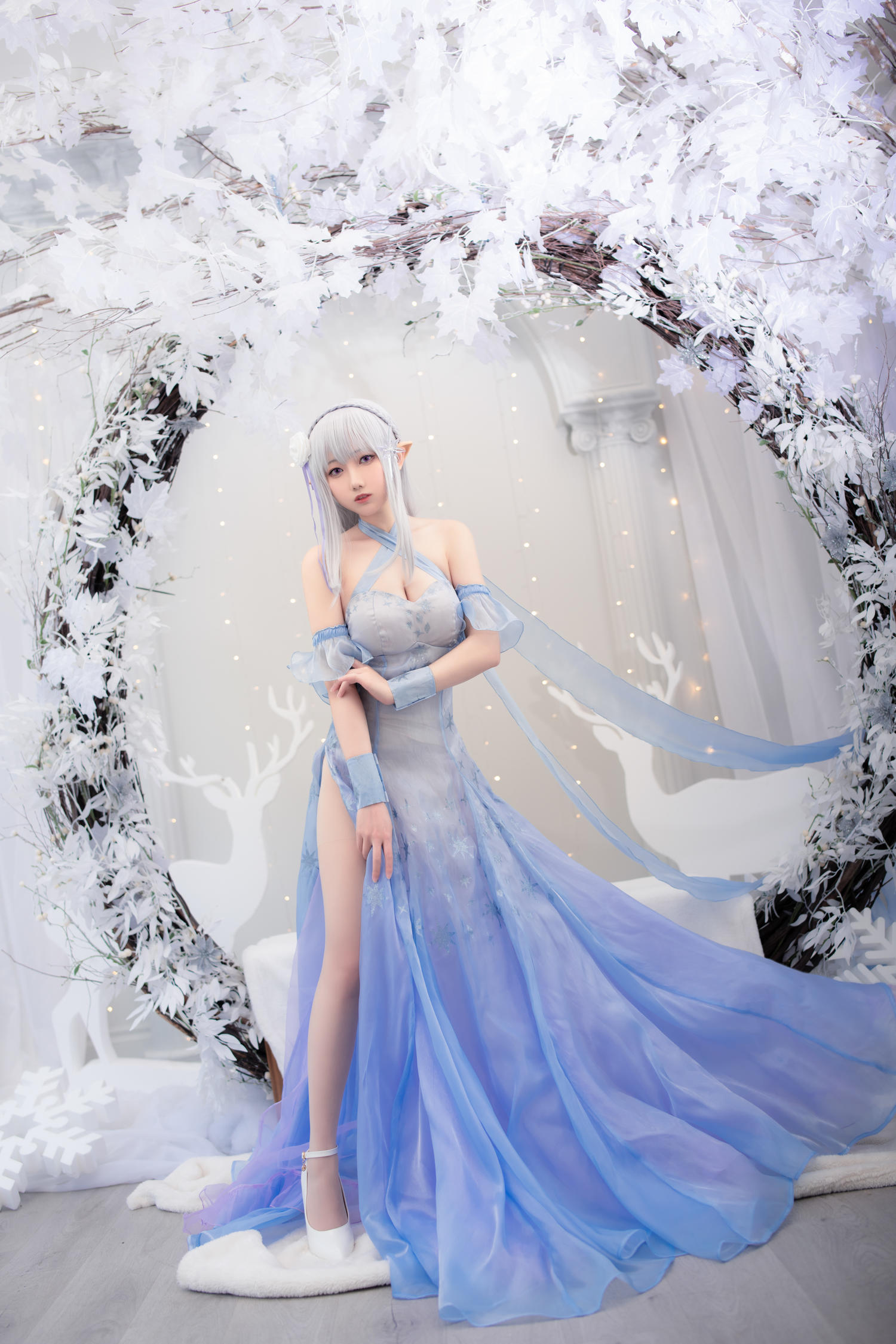 小木曾AYA 爱蜜莉雅 水晶礼服 [19P-72MB]