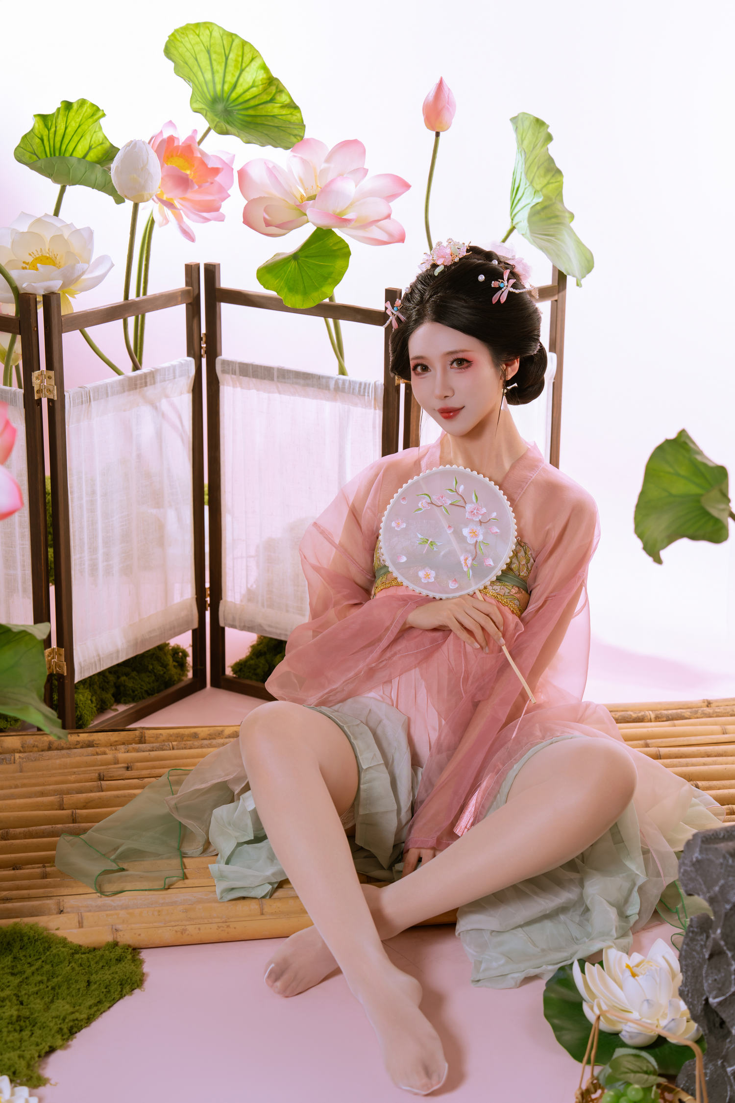 云溪溪 奶桃桃 采莲 [90P-0.99GB]