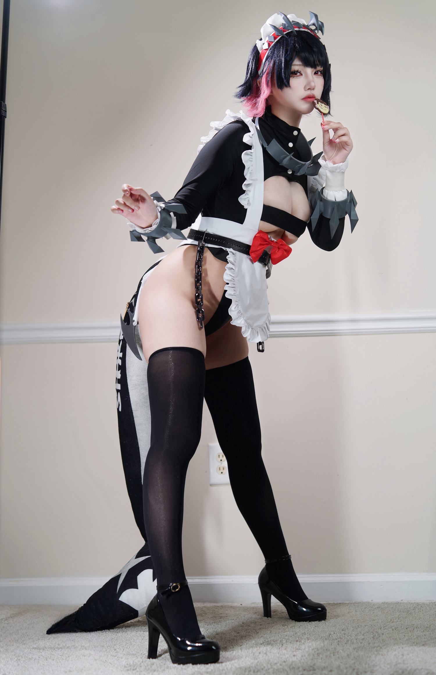 狐洛洛子 艾伦 [40P-143MB]