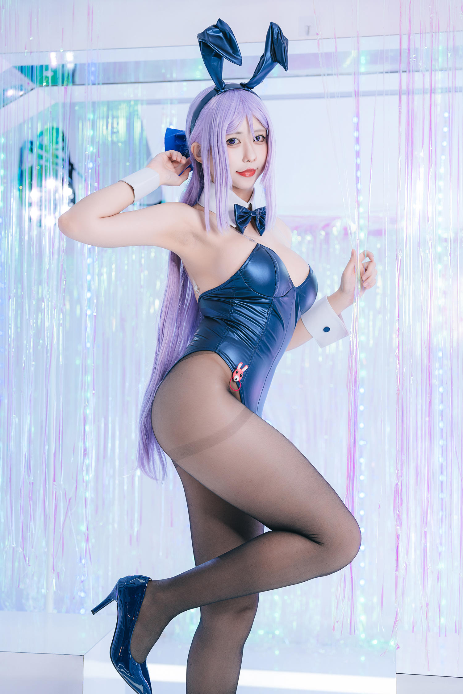 小空sora 碧蓝档案 飞鸟马时 兔女郎 [28P4V-166MB]