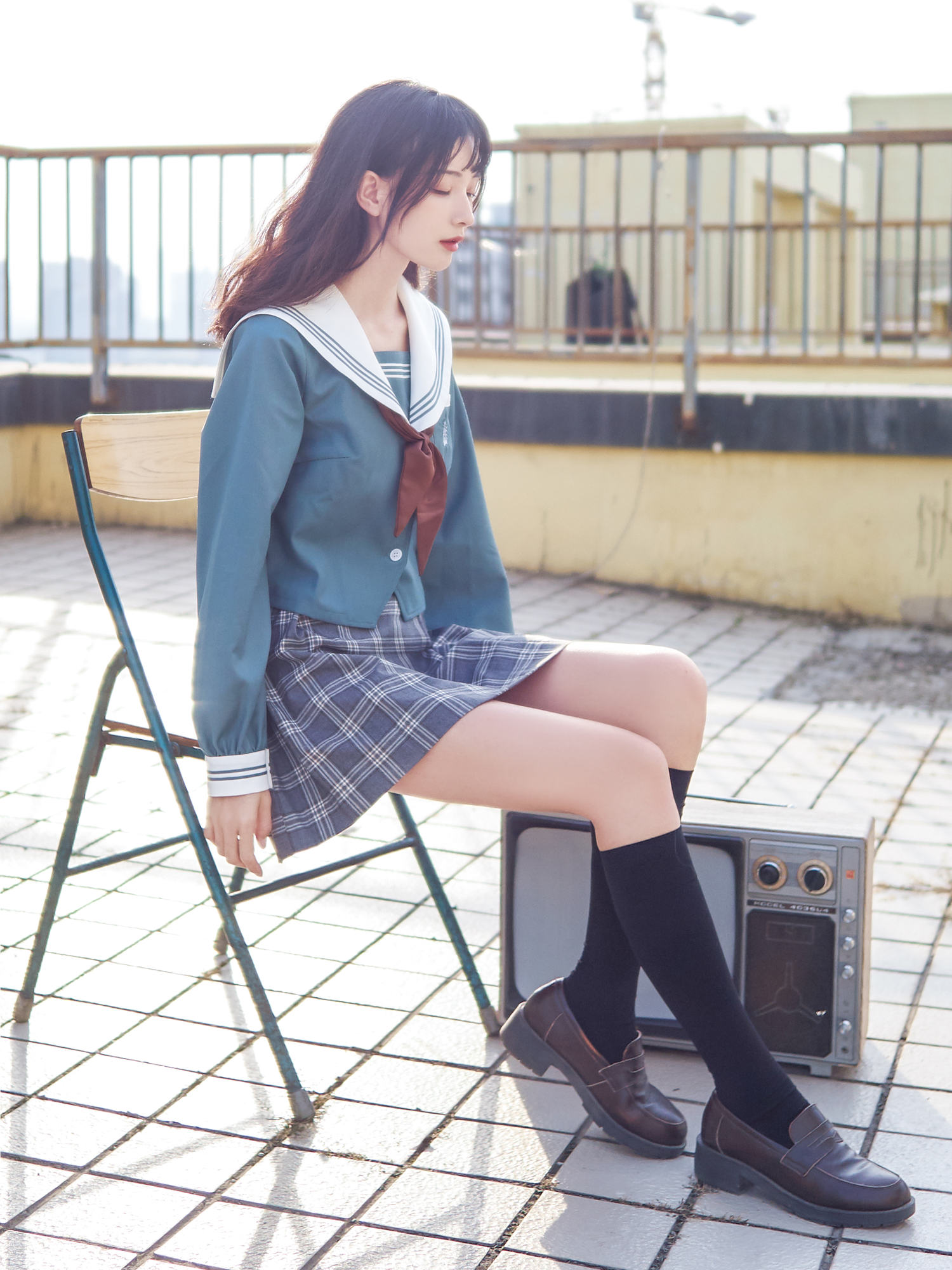 AAAyu阿玉 – 天台 [16P]