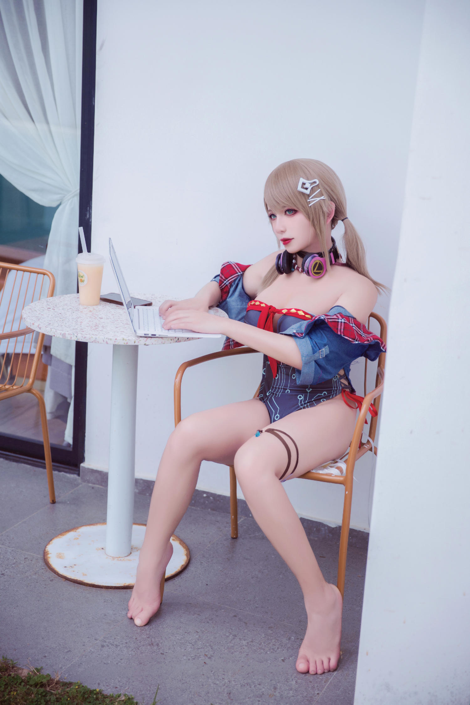 隼隼子 - 死或生 艾米 [44P]