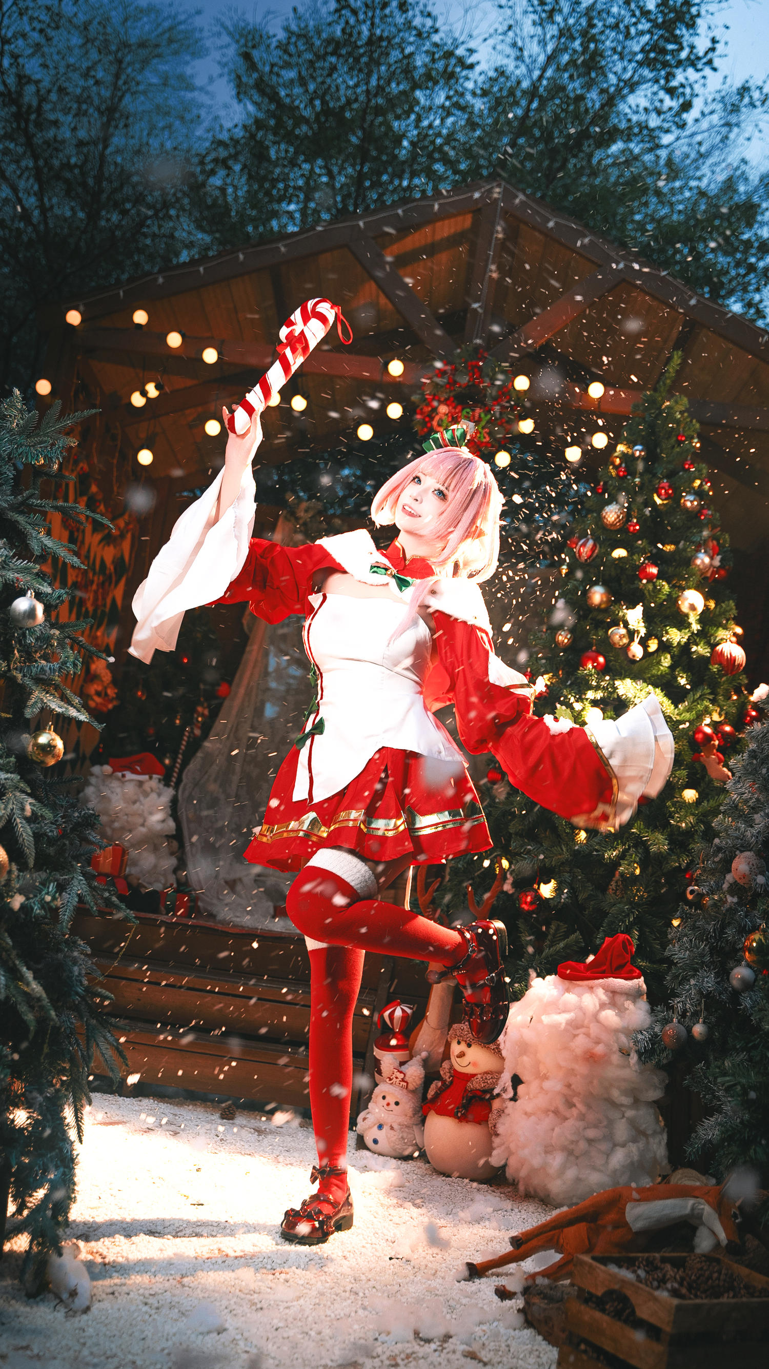 冉冉不甜v - 爱莉希雅圣诞 [33P]