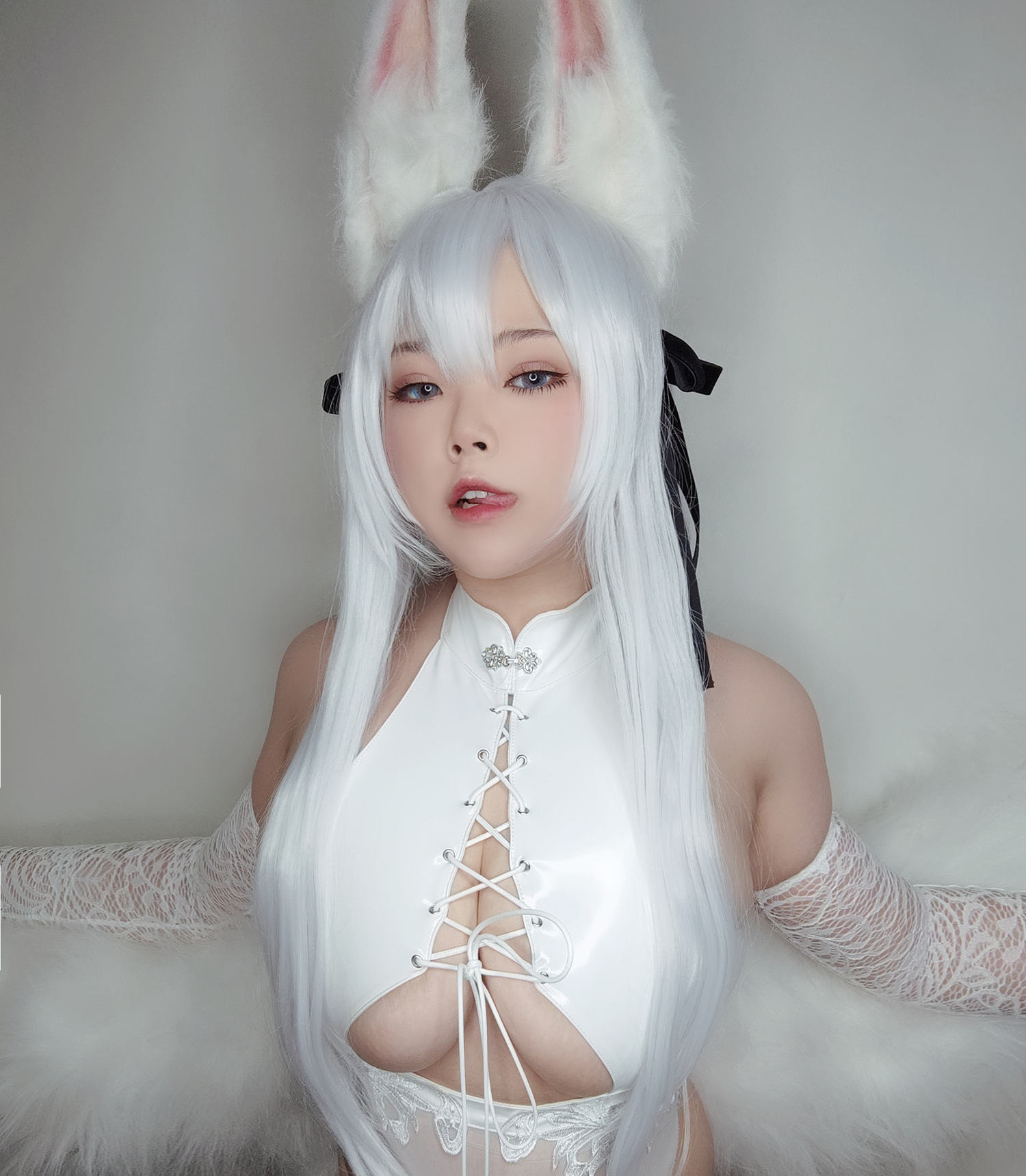 茶杯杯 - 白旗袍 [15P]