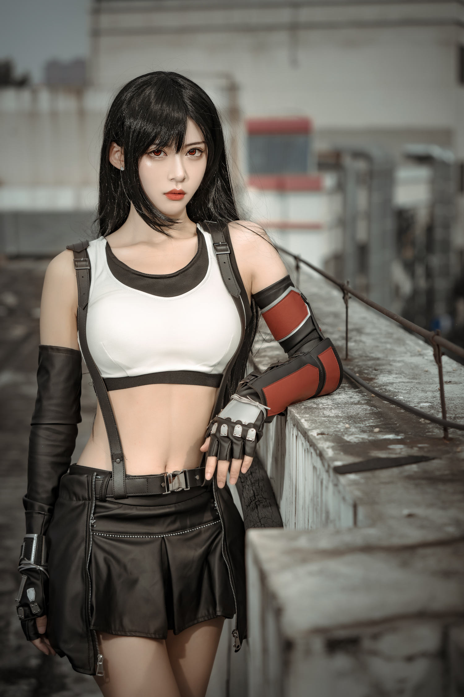 虫皿虫皿 – 蒂法 [19P]