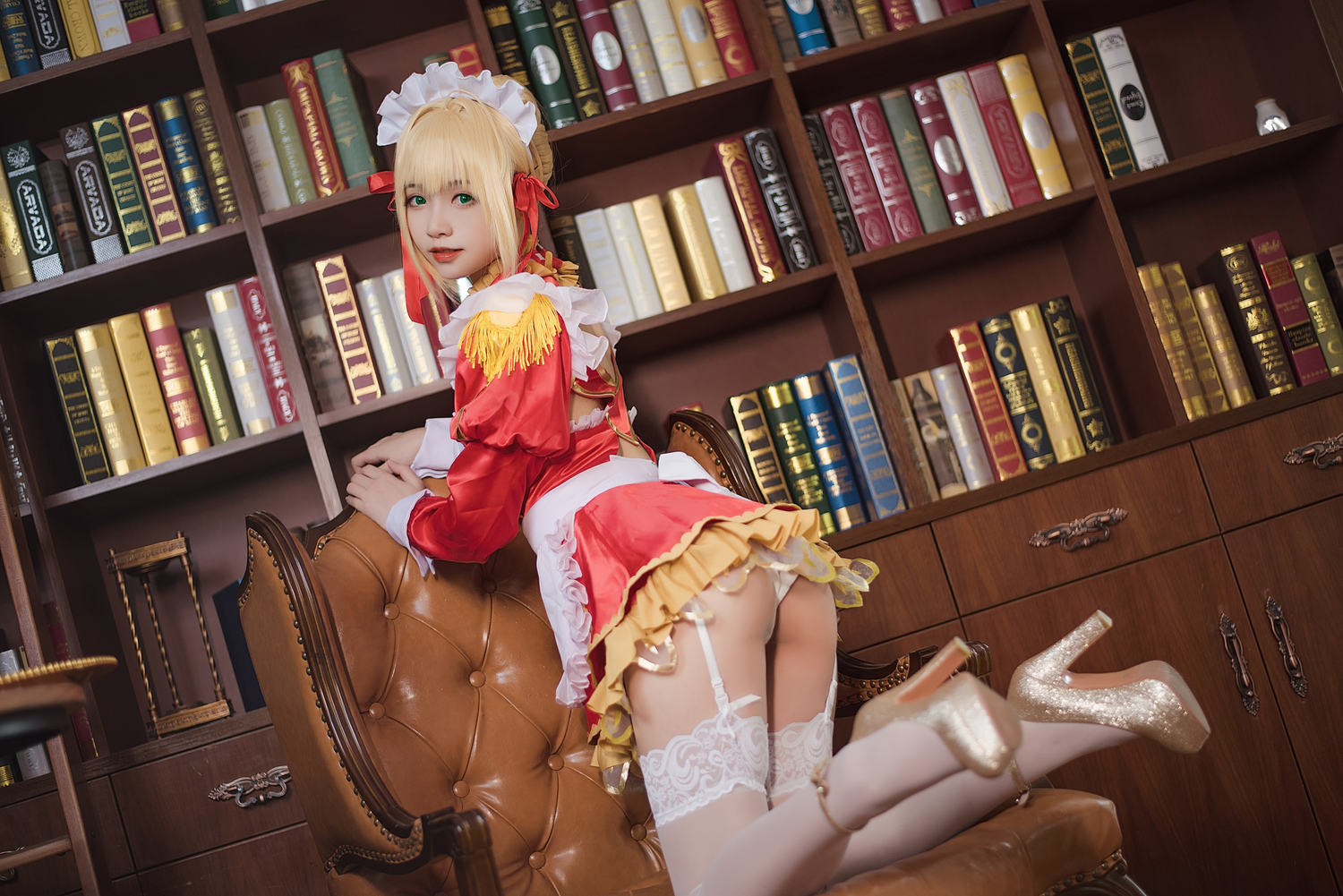 大大卷卷小卷 - 尼禄女仆 [18P]