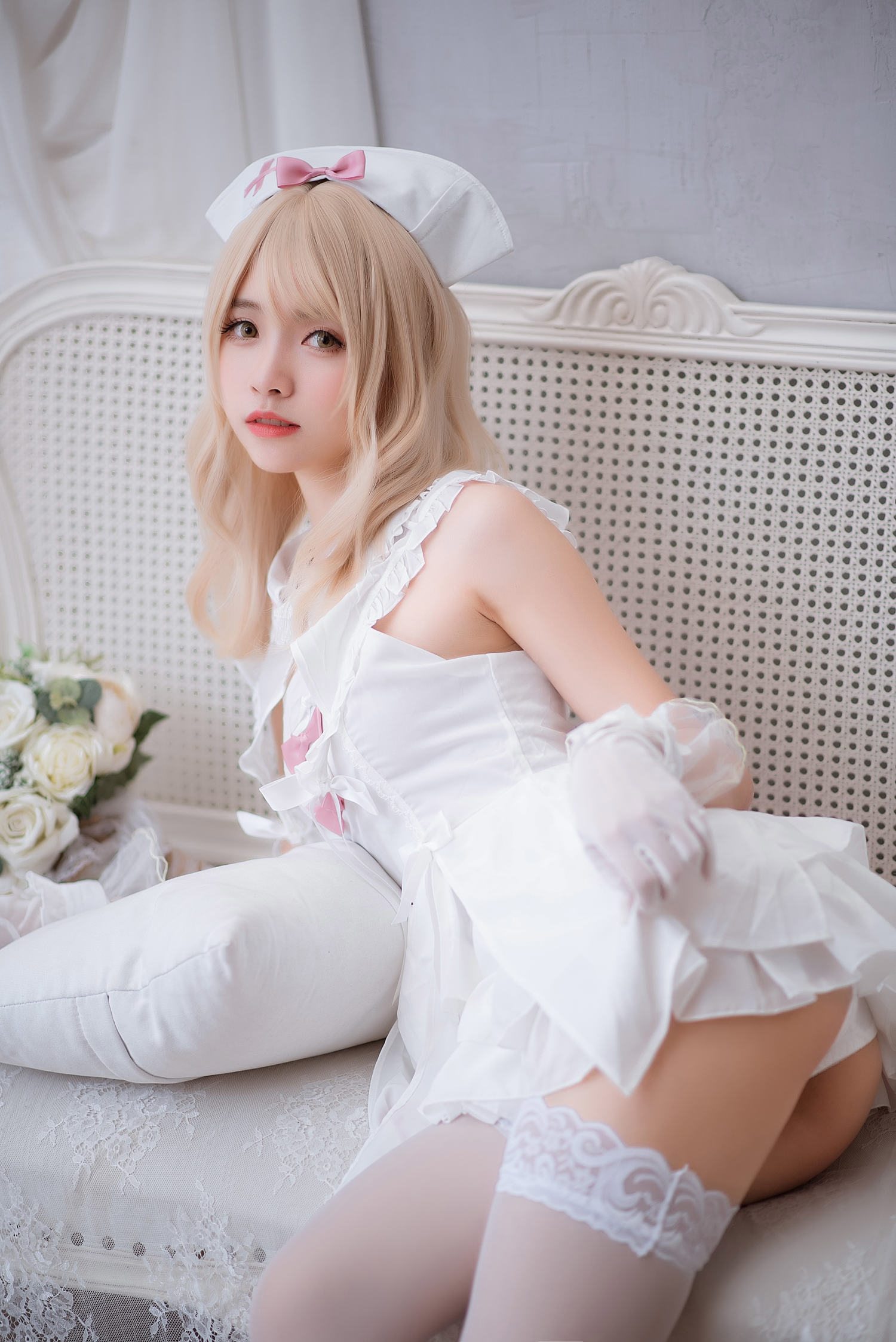 大大卷卷小卷 - 七三小护士 [18P]